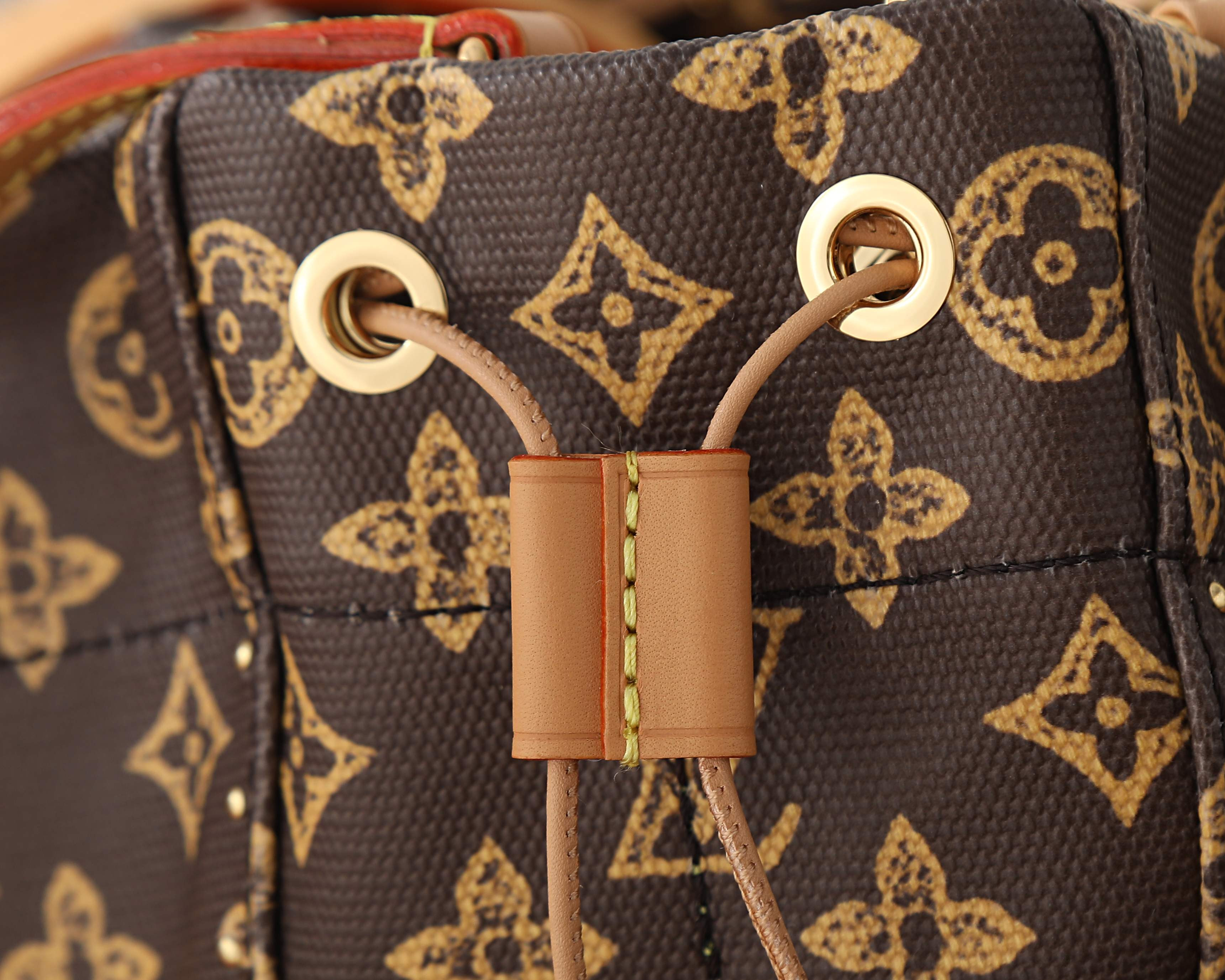 LV Noé Trunk M28103 23x27x8cm