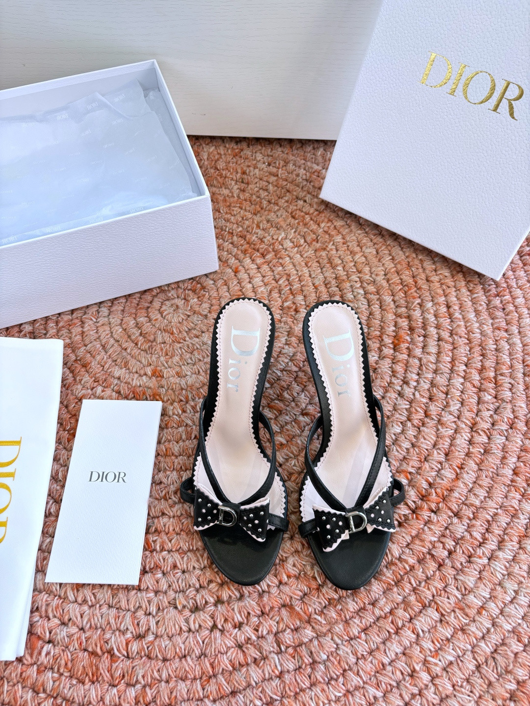 ua D*or slides