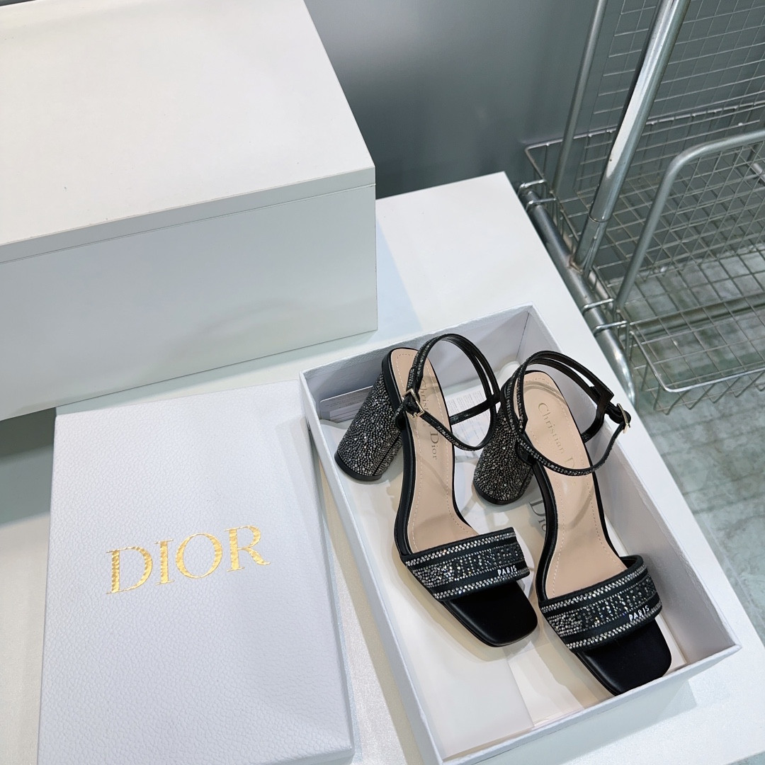 ua D*or sandal 10cm