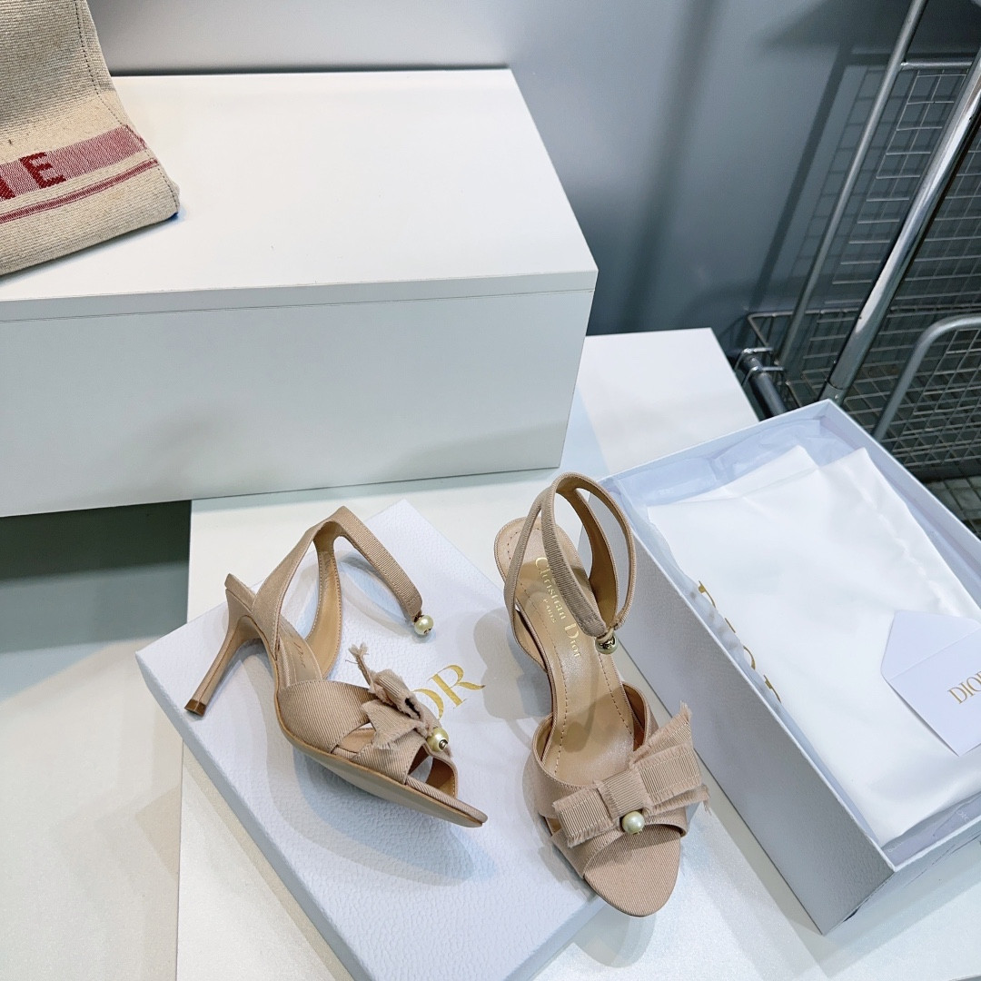 ua D*or aD*orable heeled sandal 9cm