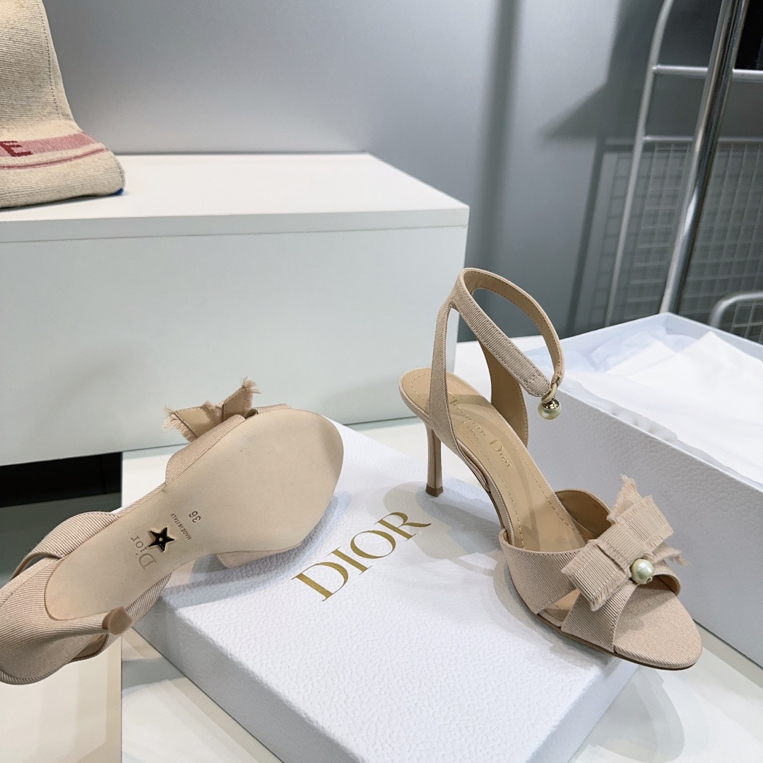 ua D*or aD*orable heeled sandal 9cm