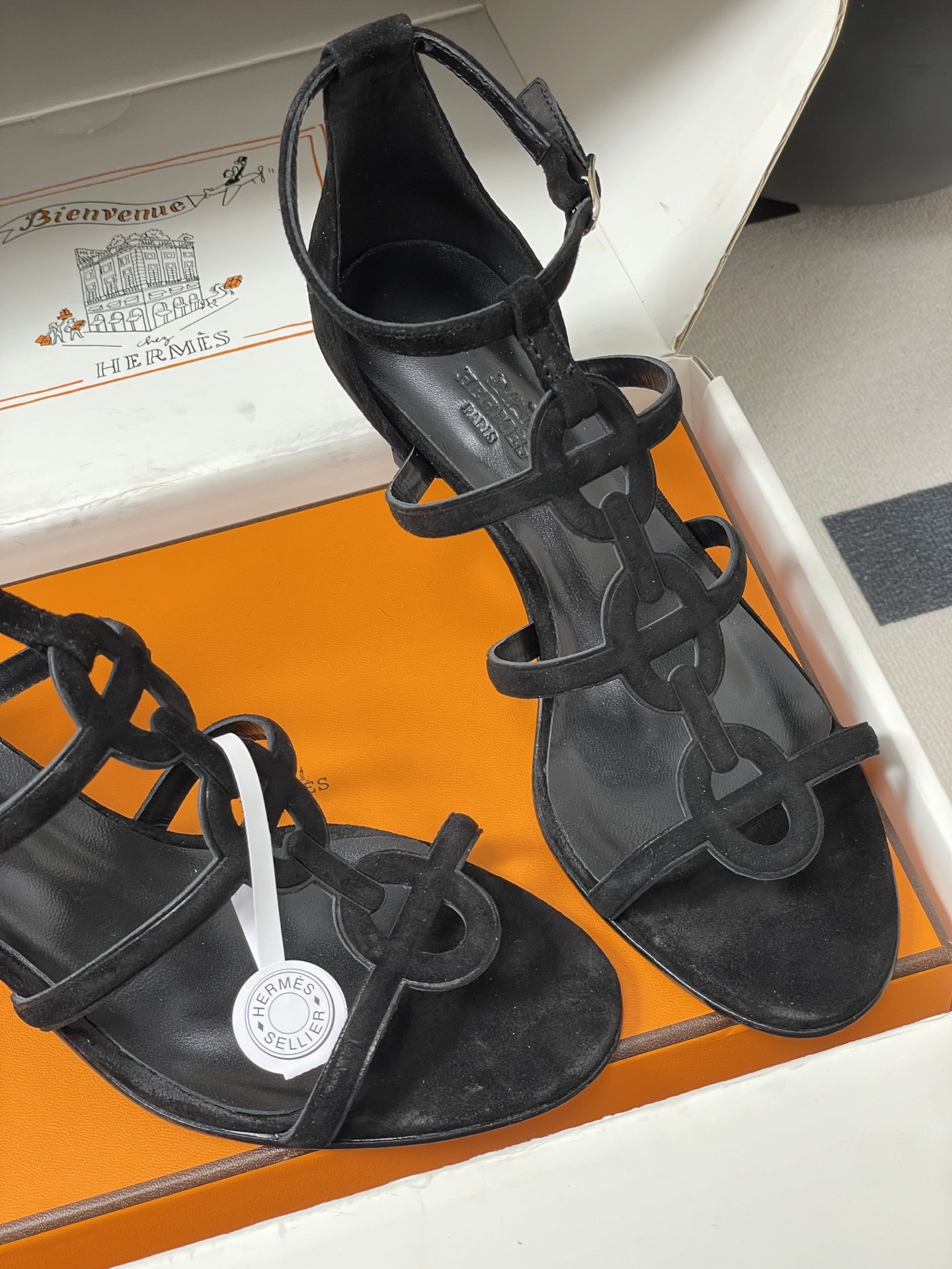 ua H**mes magic 70 sandal