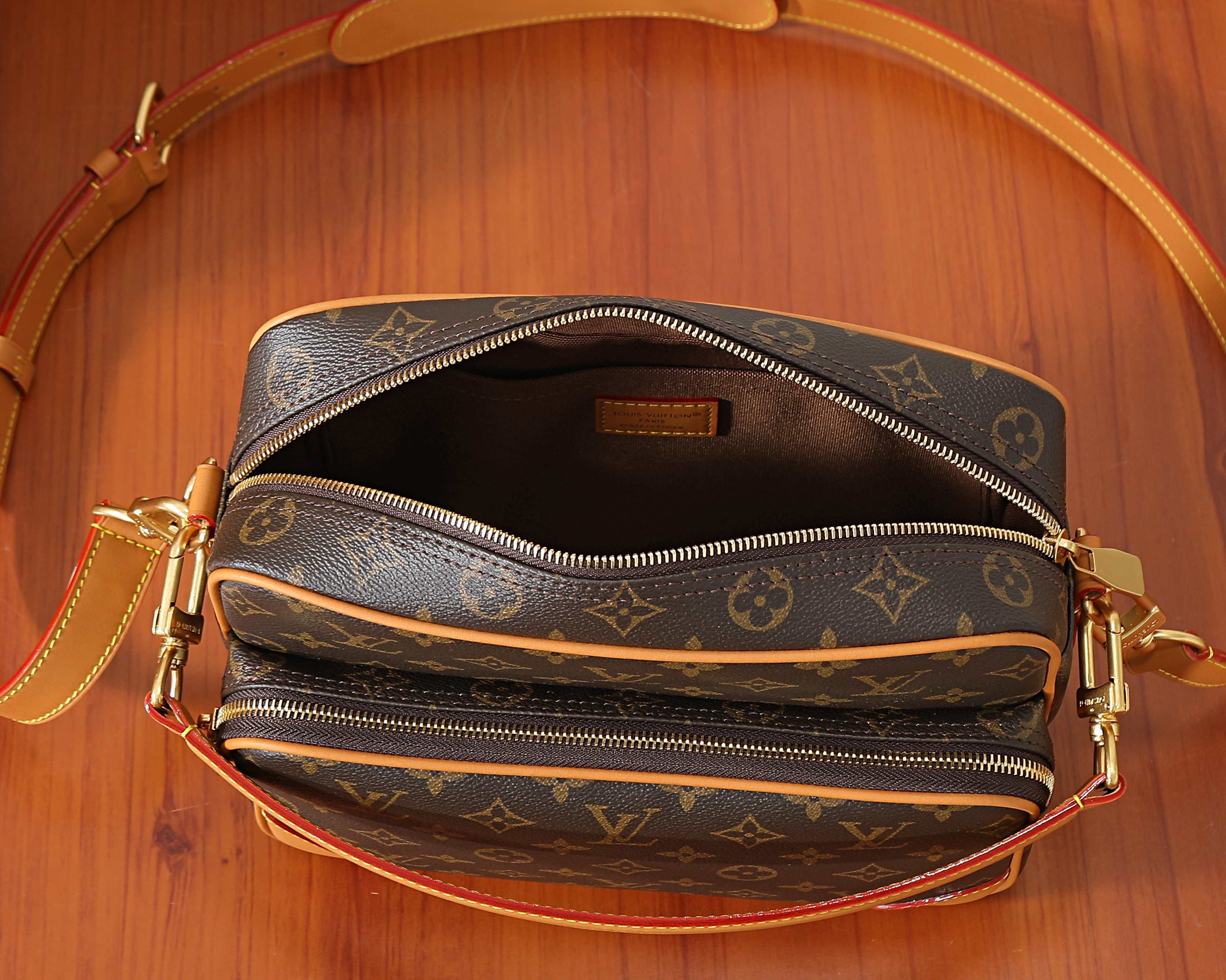 LV NIL Large Handbag M27852 28.5x20x11.5cm