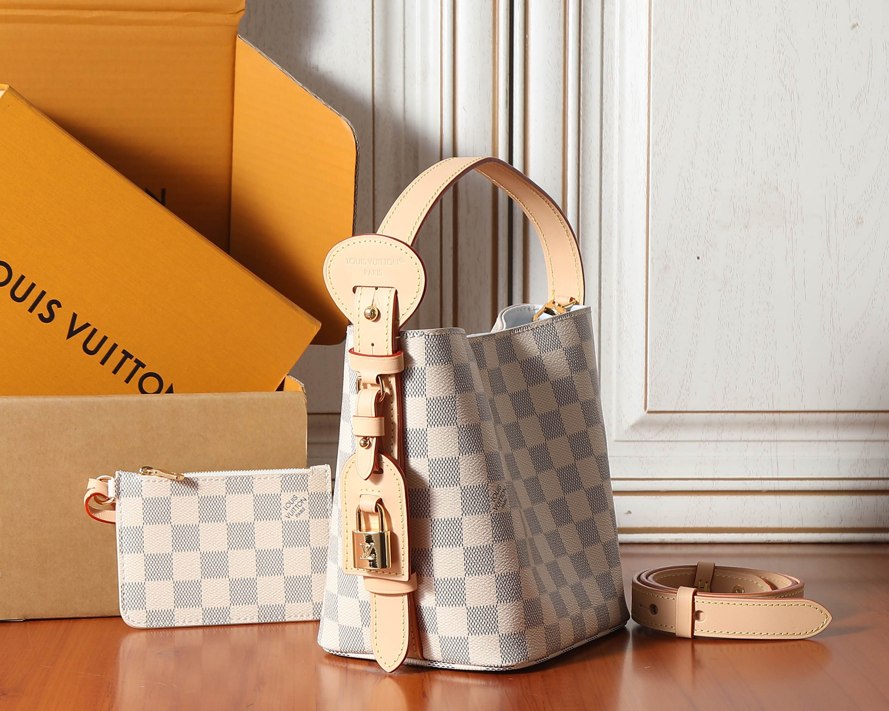 LV ALL IN BB Handbags N40855 16x18x12cm