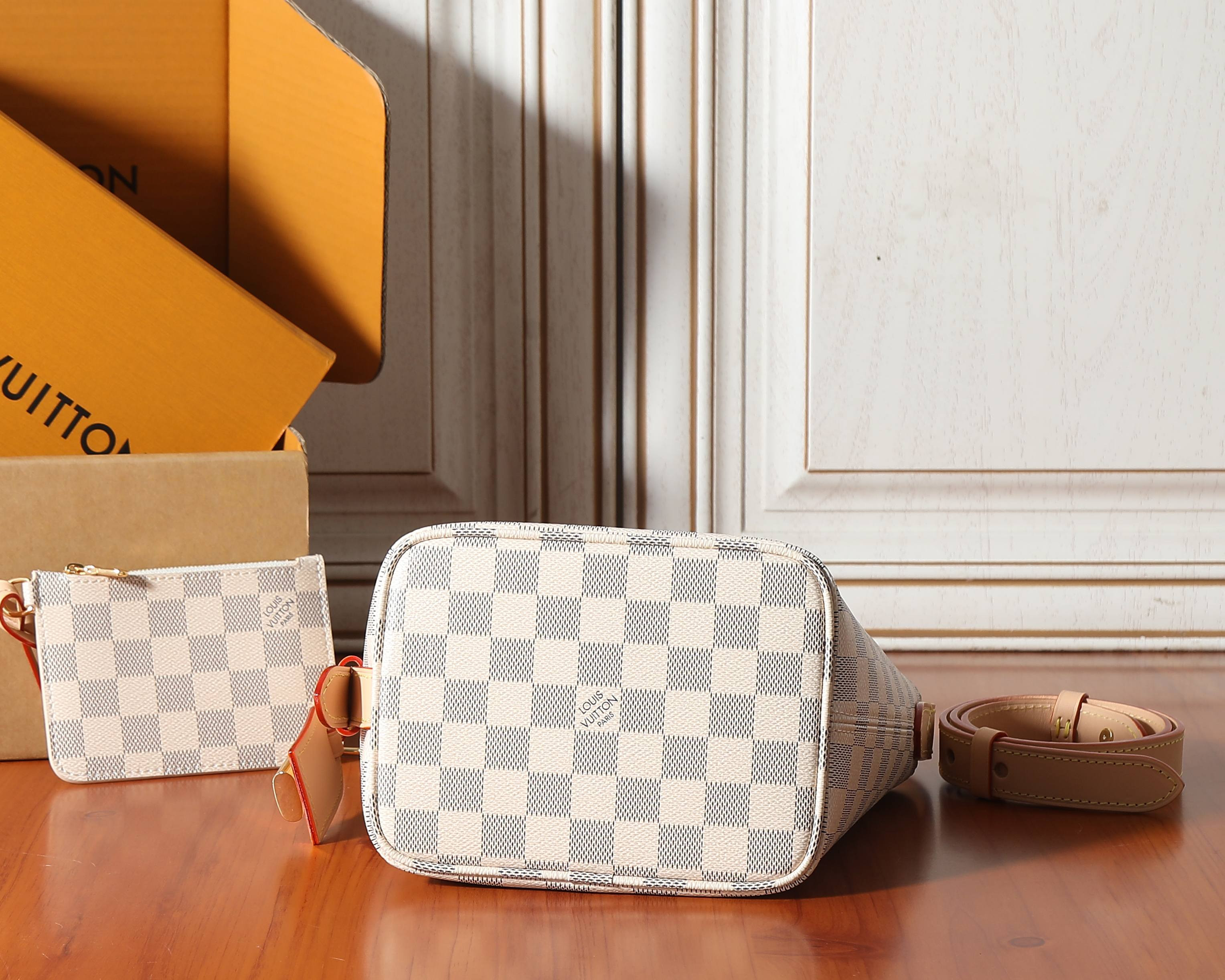 LV ALL IN BB Handbags N40855 16x18x12cm
