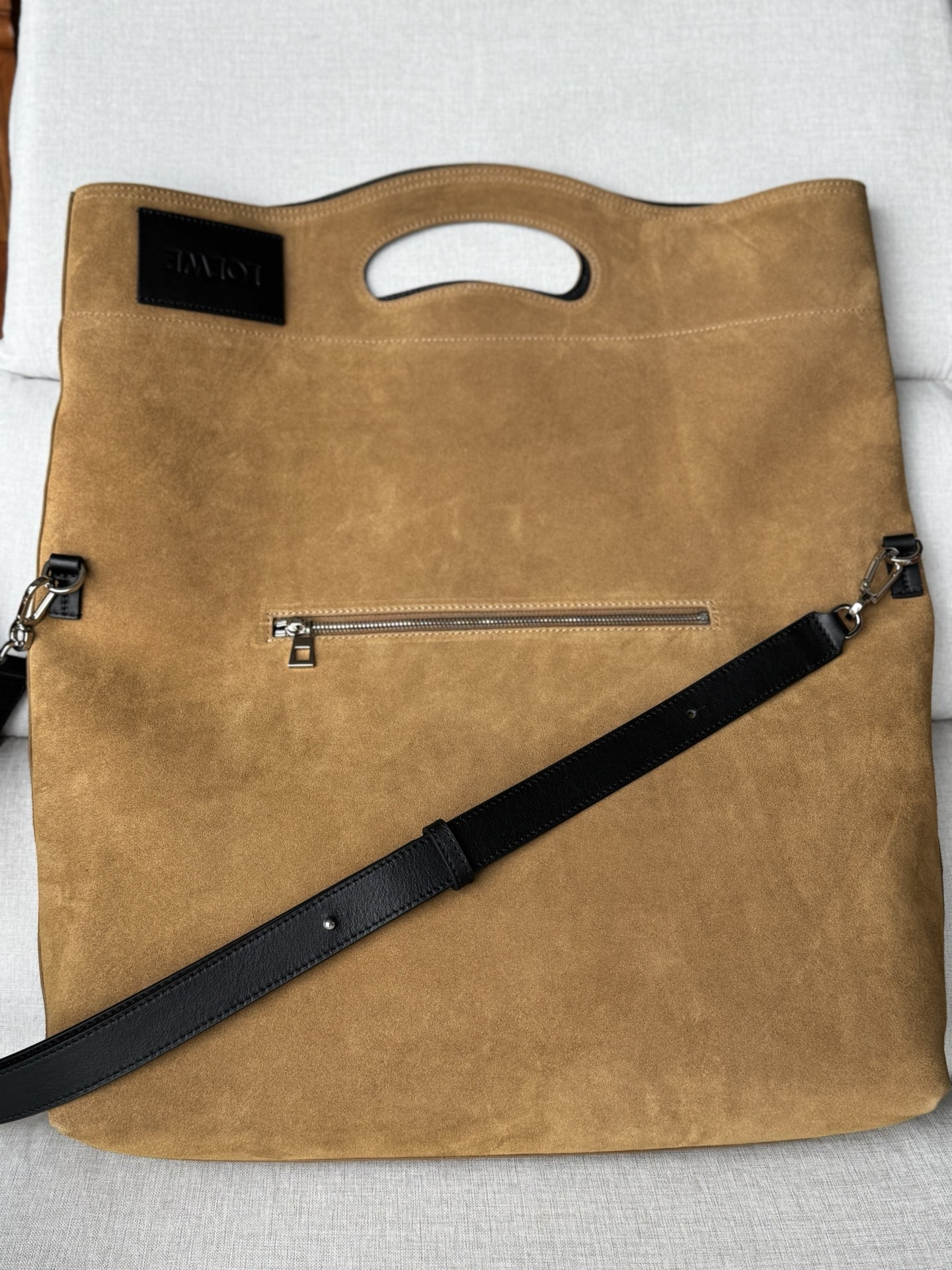 L0ew* bob folded tote in suede 47.5x38x9.5cm