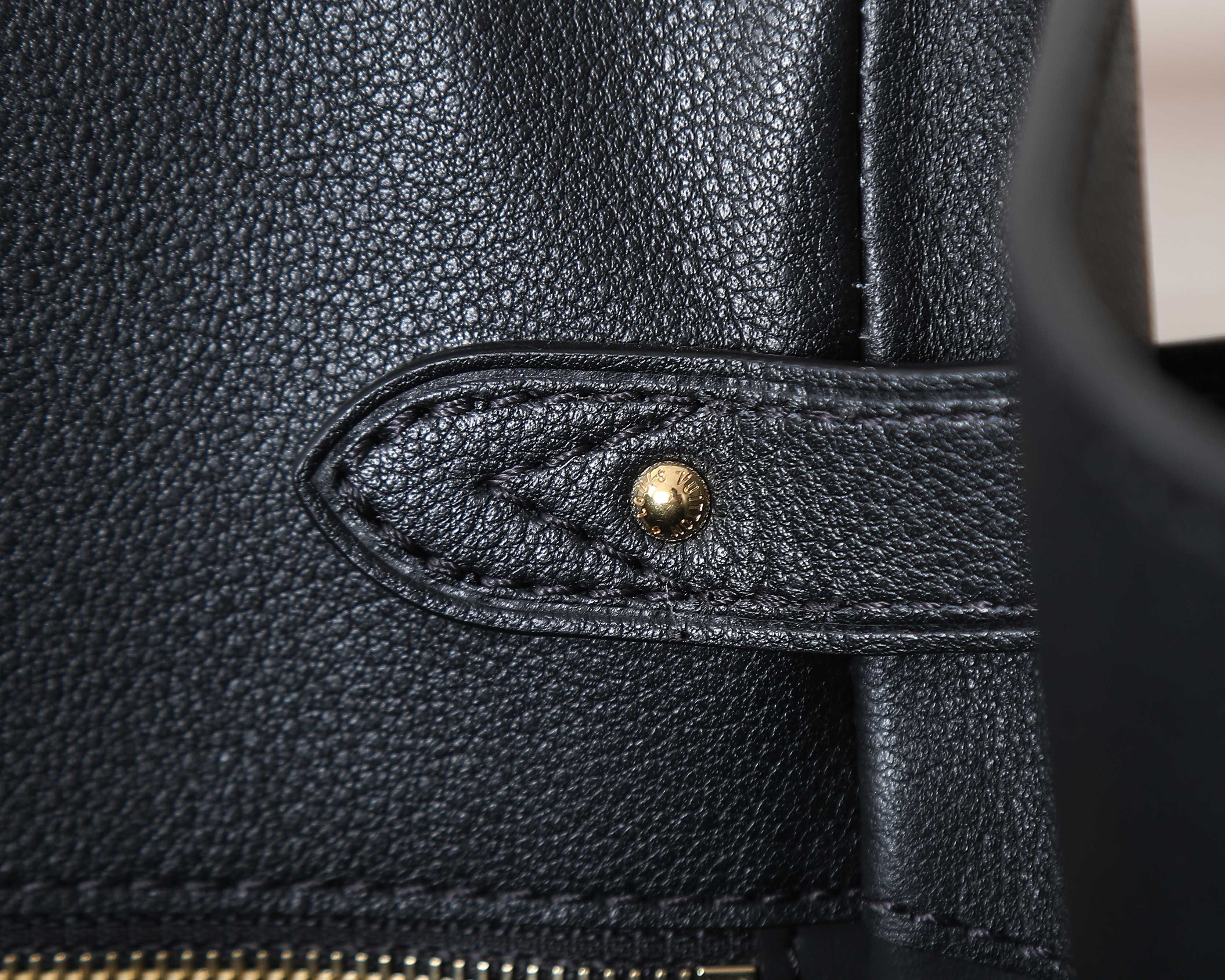 LV Vendome MM M26338 35.5x28x17cm