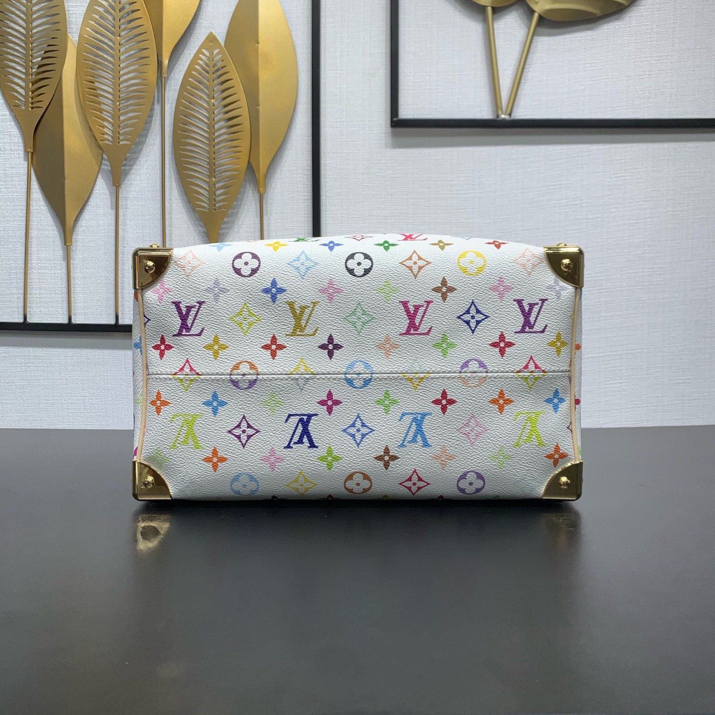 LV x TM Speedy Soft 30 M27789 30x21x17cm