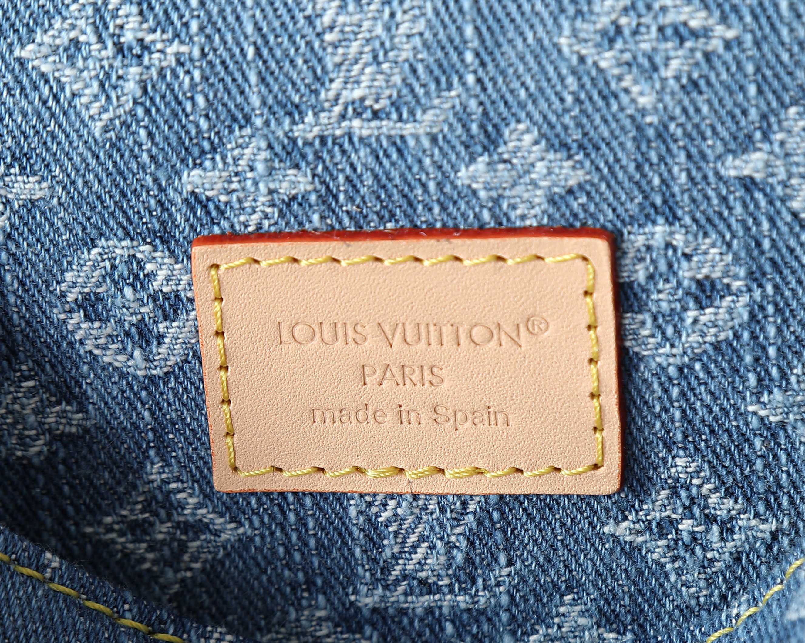 LV Nano Diane M27700 19x10.5x6cm