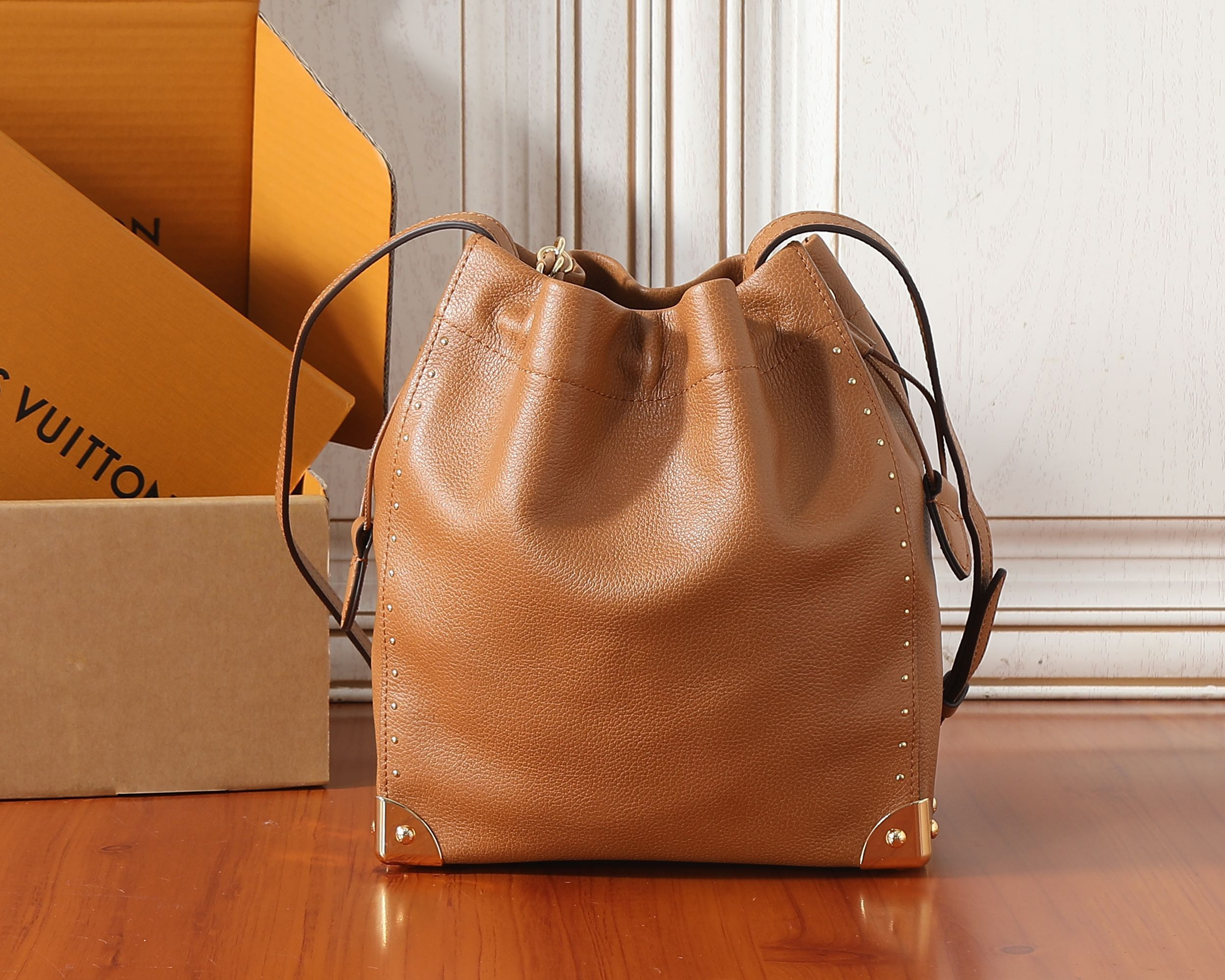 LV NOÉ TRUNK Handbag M29131 23x27x8cm