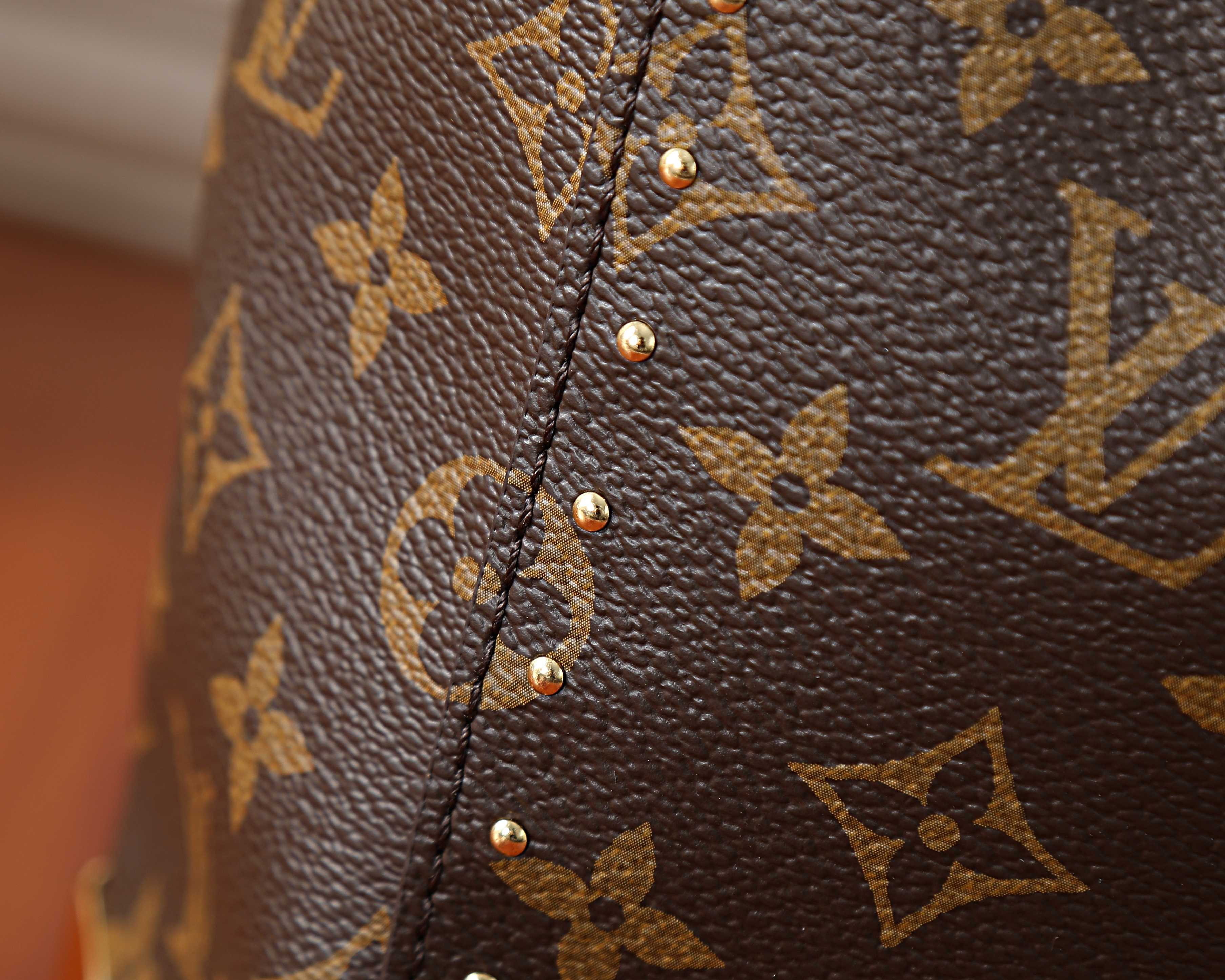 LV NOÉ TRUNK Handbag M28515 23x27x8cm