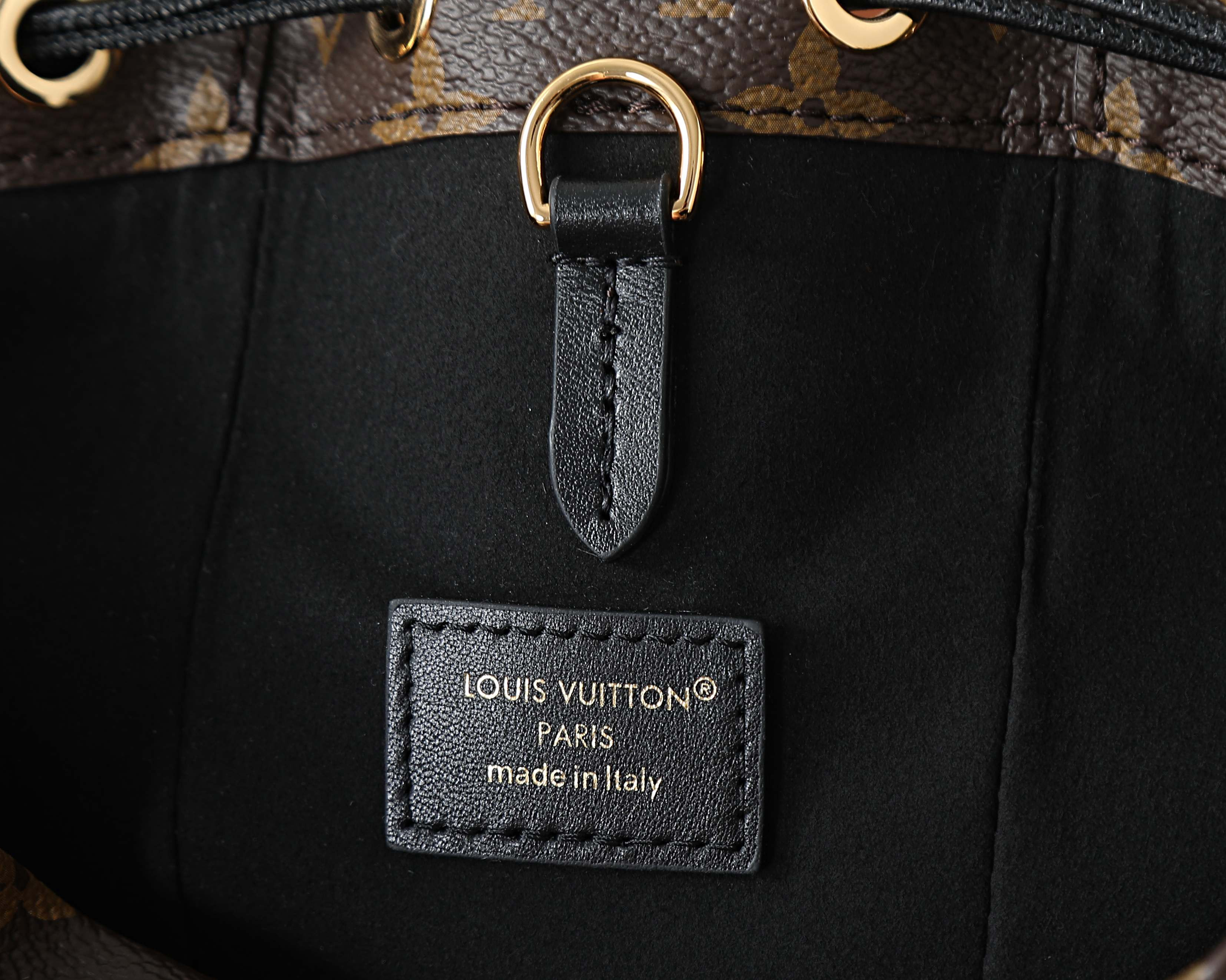 LV NOÉ TRUNK Handbag M28515 23x27x8cm