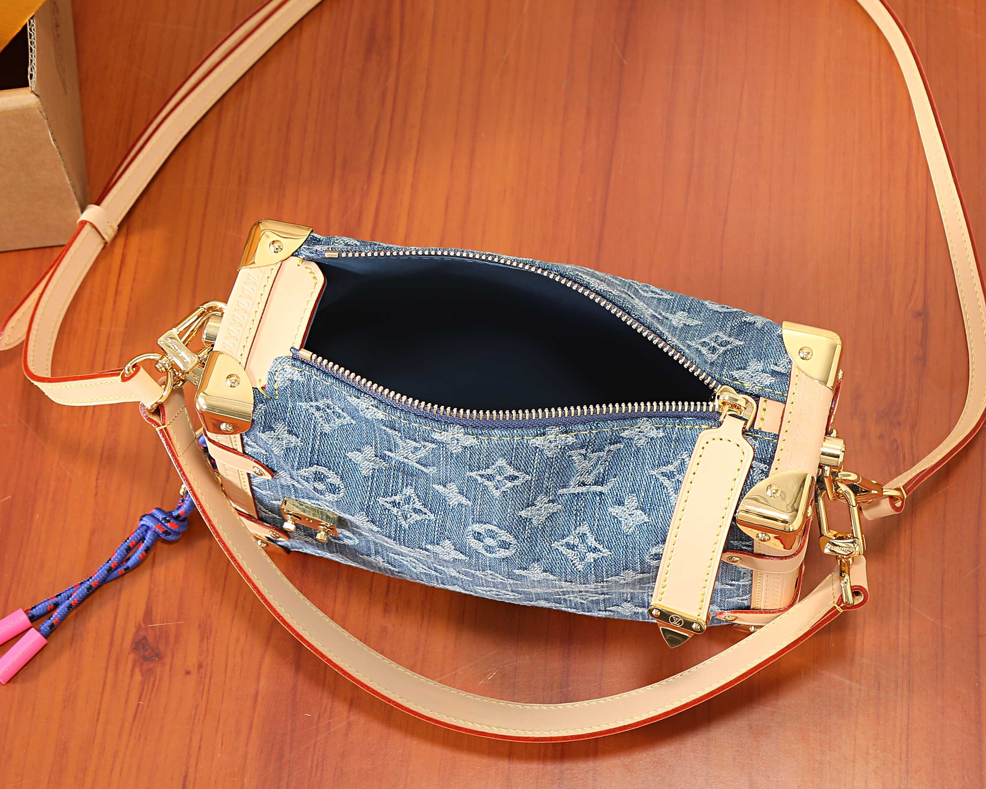 LV Side Trunk MM M27450 23.5x16x8.5cm