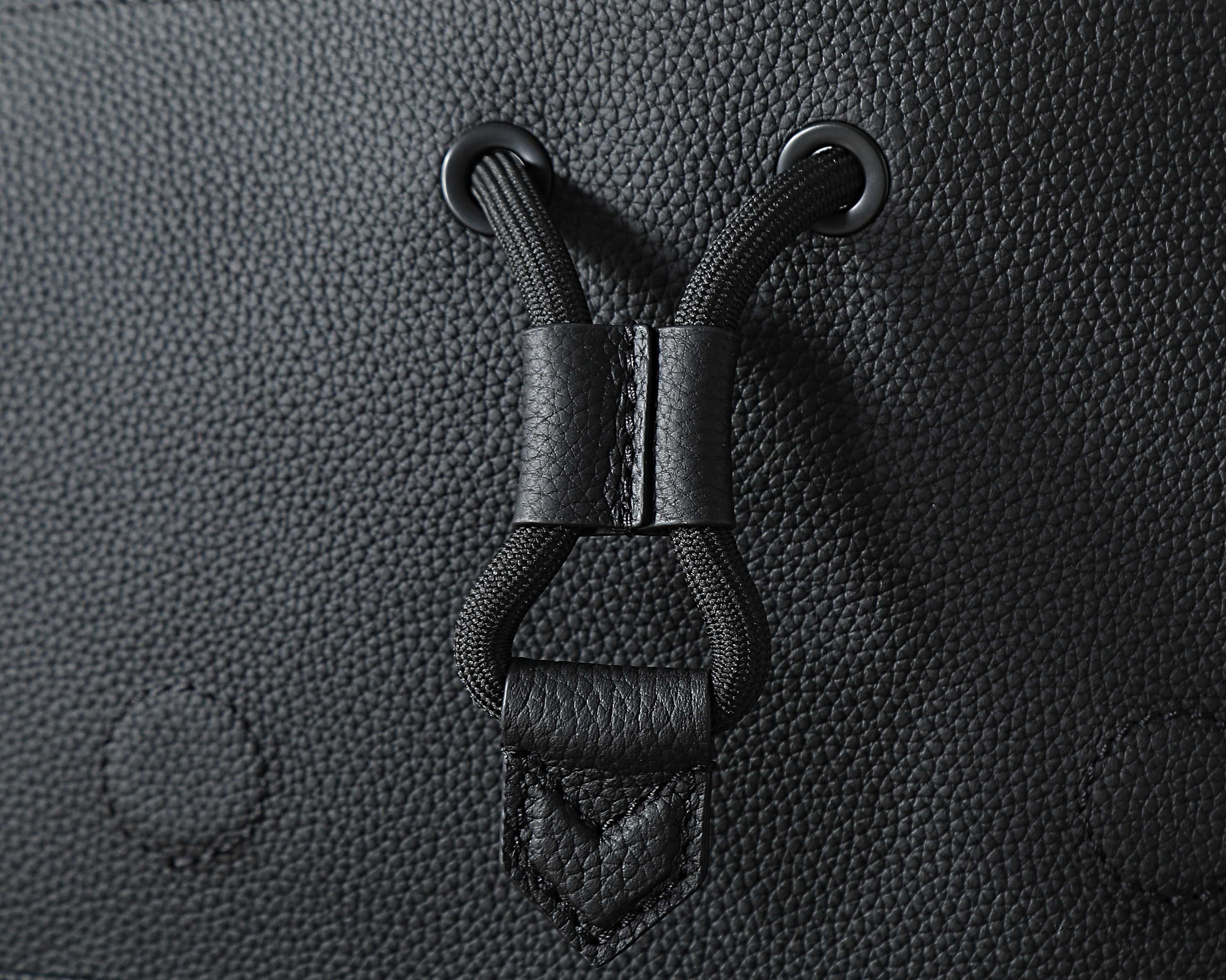 LV Fastline Backpack M15262 38x43x15cm