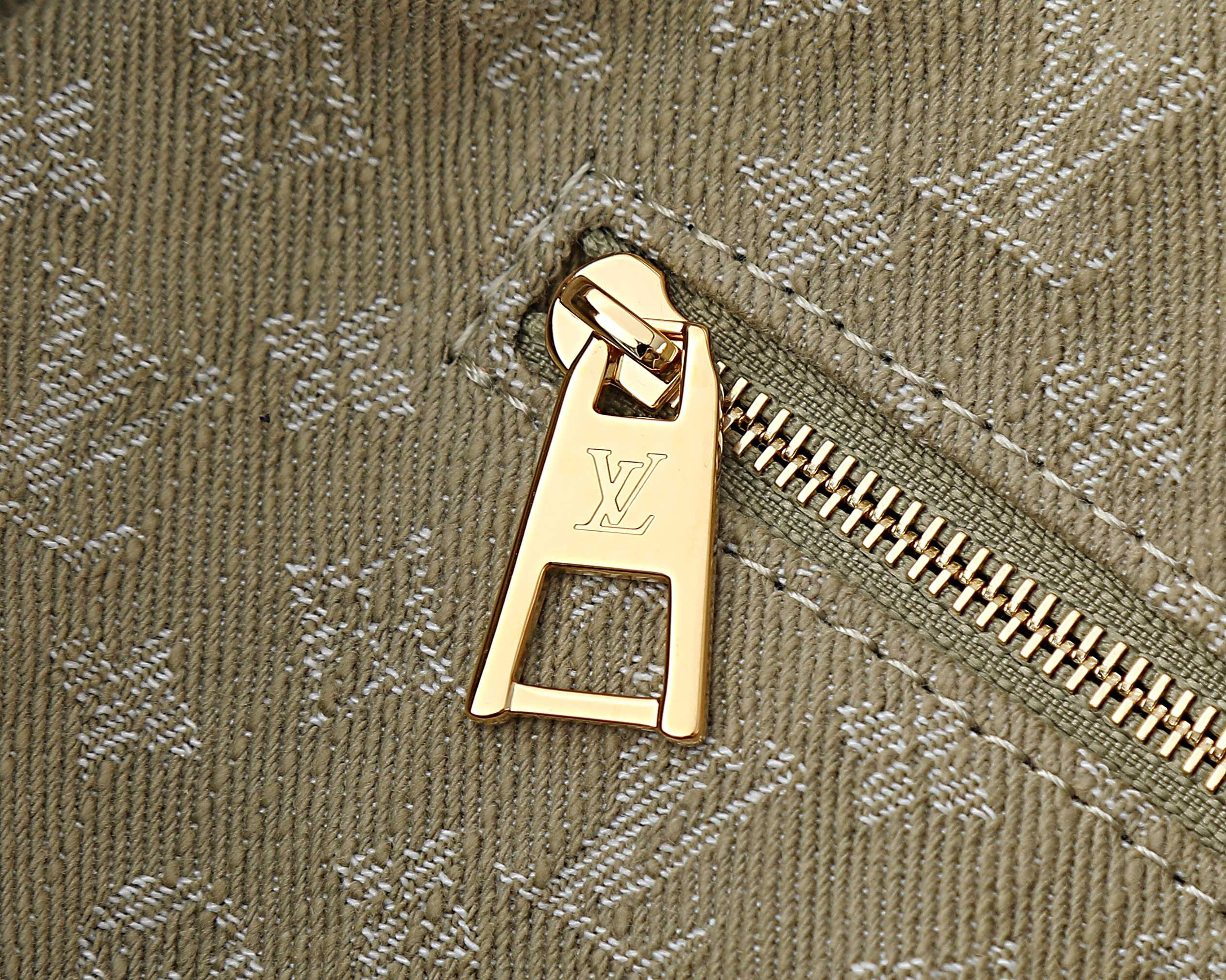 LV Carryall Cargo PM M27623 33.5x23x15cm