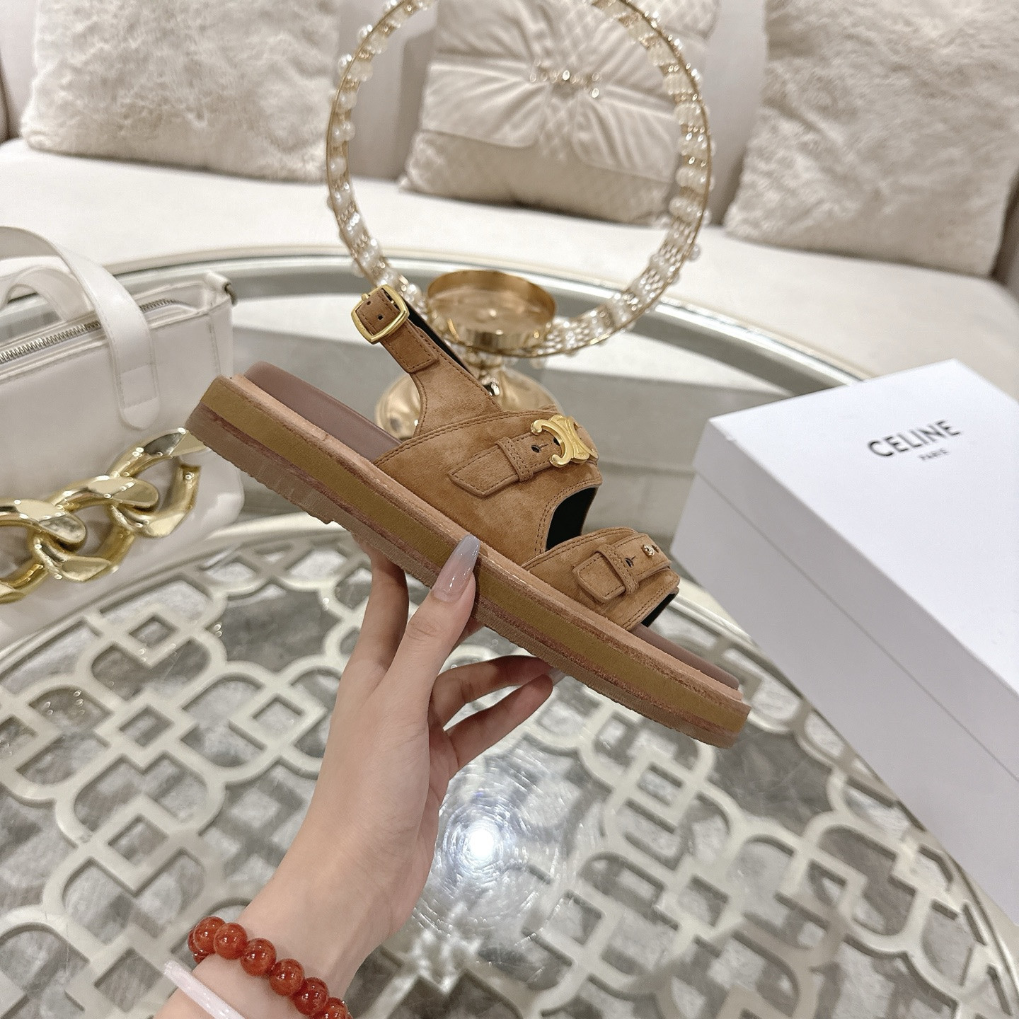 ua Ce**e tippitriomphe sandal