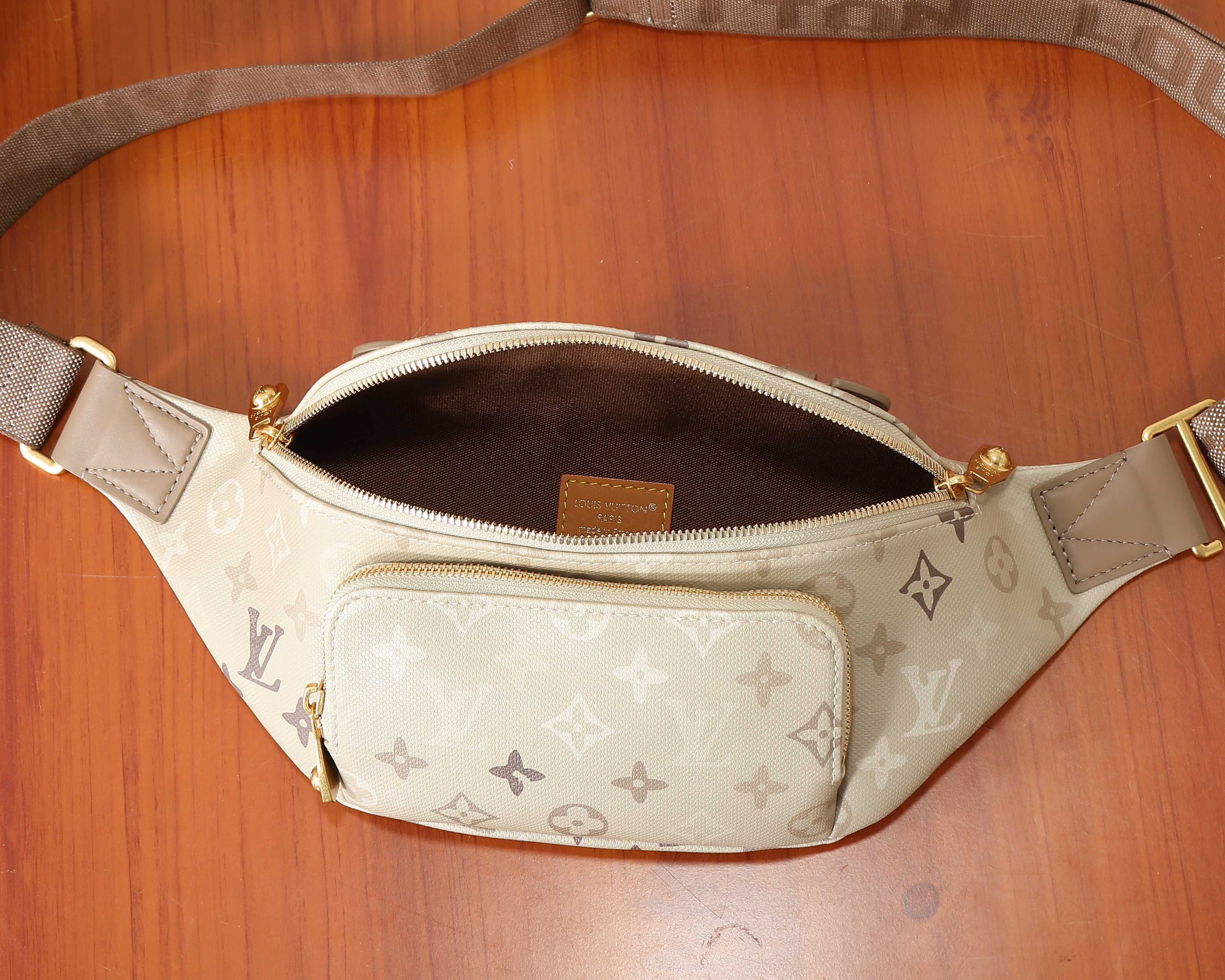 LV RUSH Waist Bag M29274 30x15x8cm
