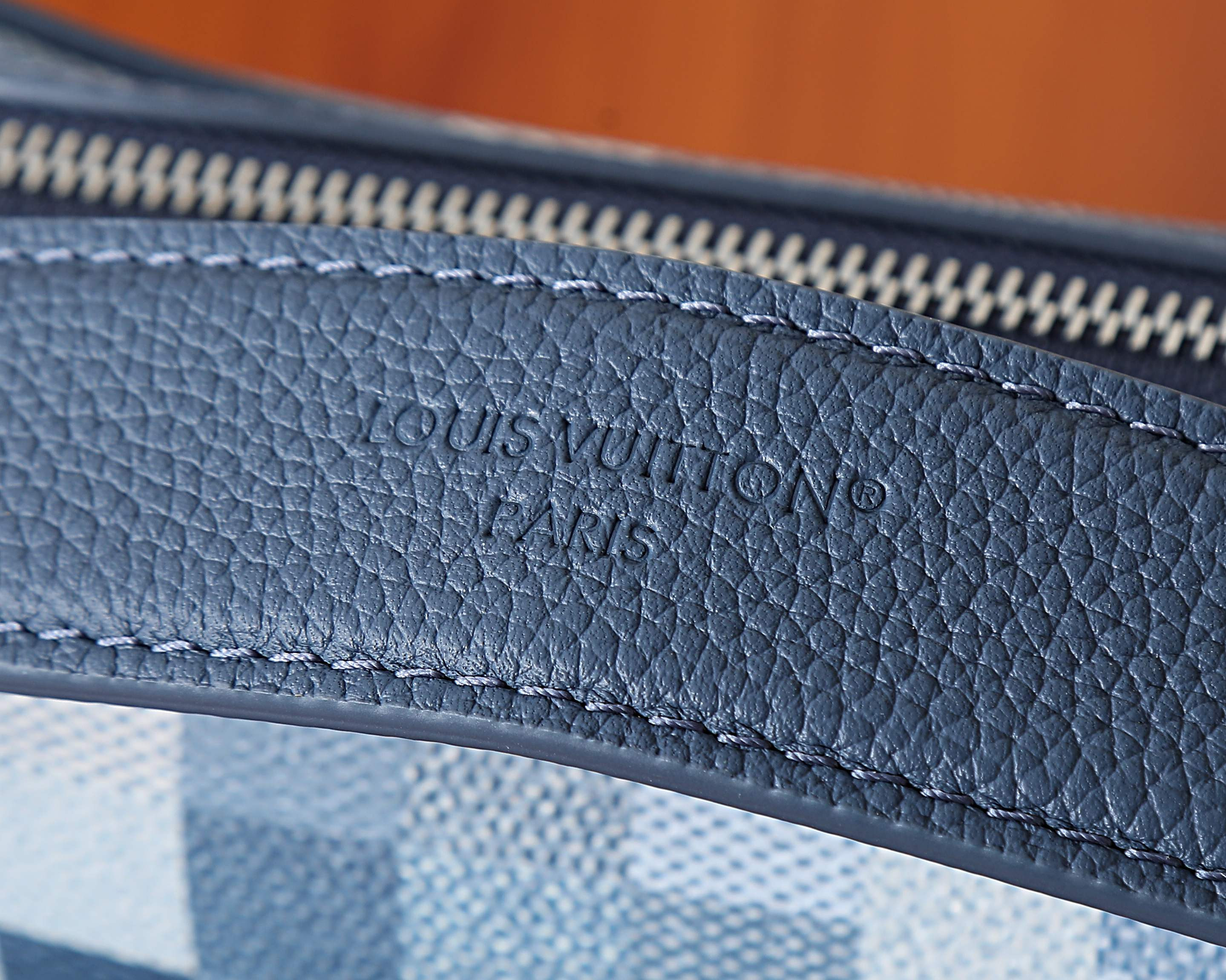 LV NIL Handbag M28606 25x17.5x11cm