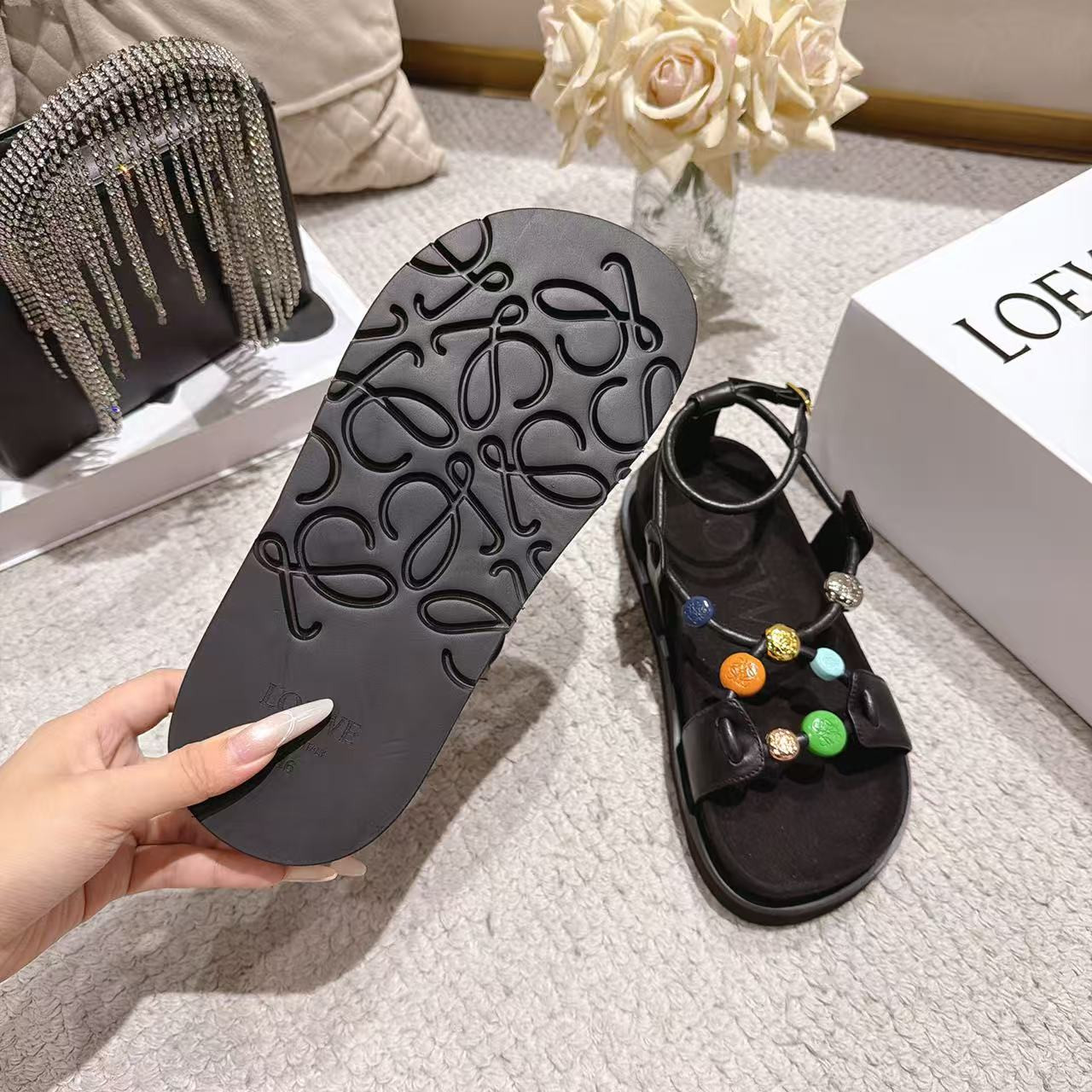 ua L0ew* pebble beads fussbett sandal