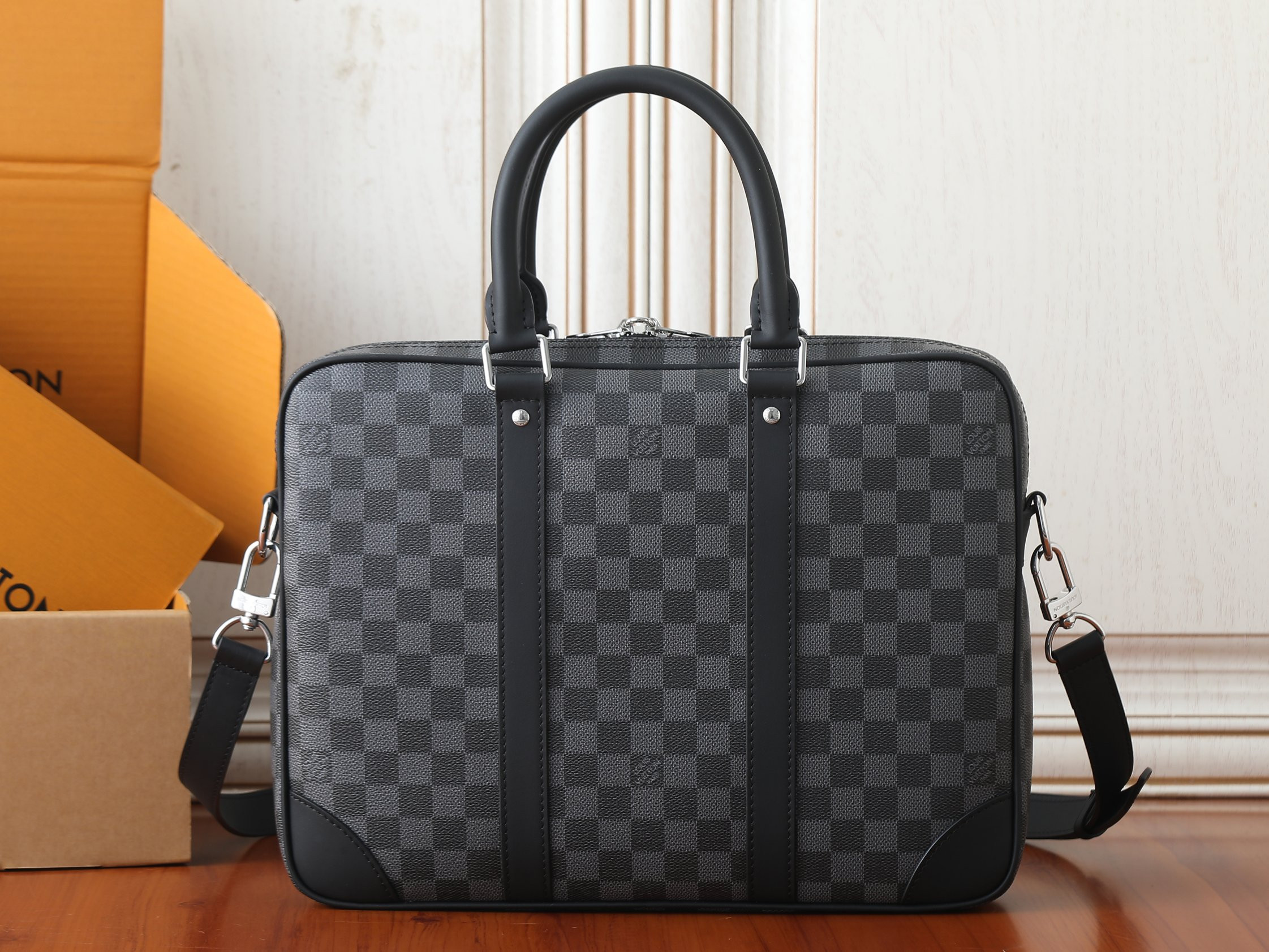 LV Porte-Documents Voyage PM N40445 36.5x27.5x6cm