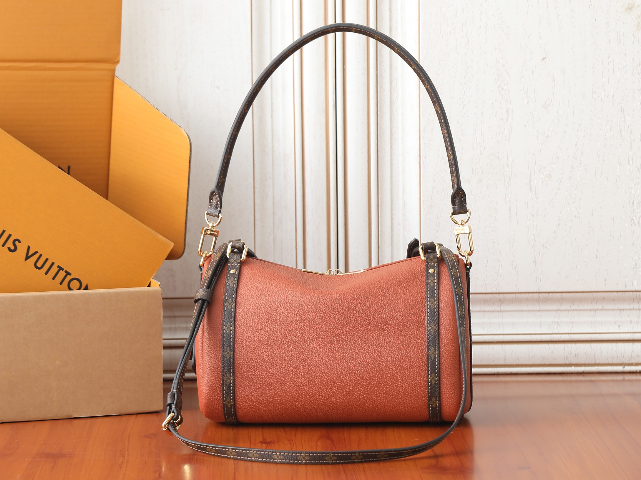 LV Express PM M29428 26x17x13.5cm