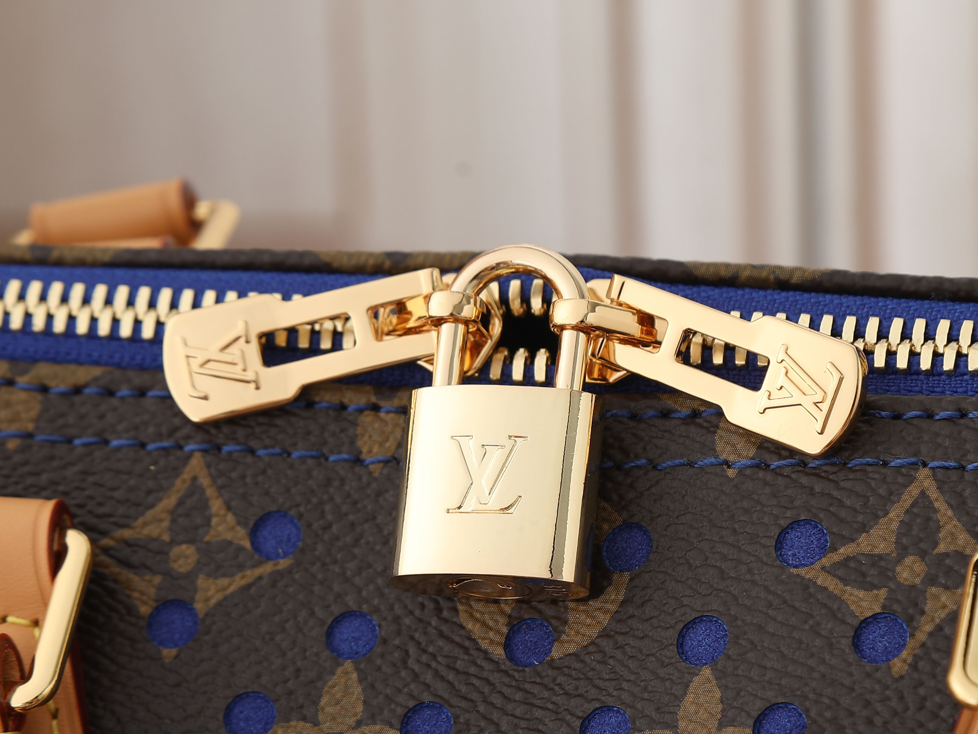 LV Speedy Soft 30 M29143 30x17x21cm
