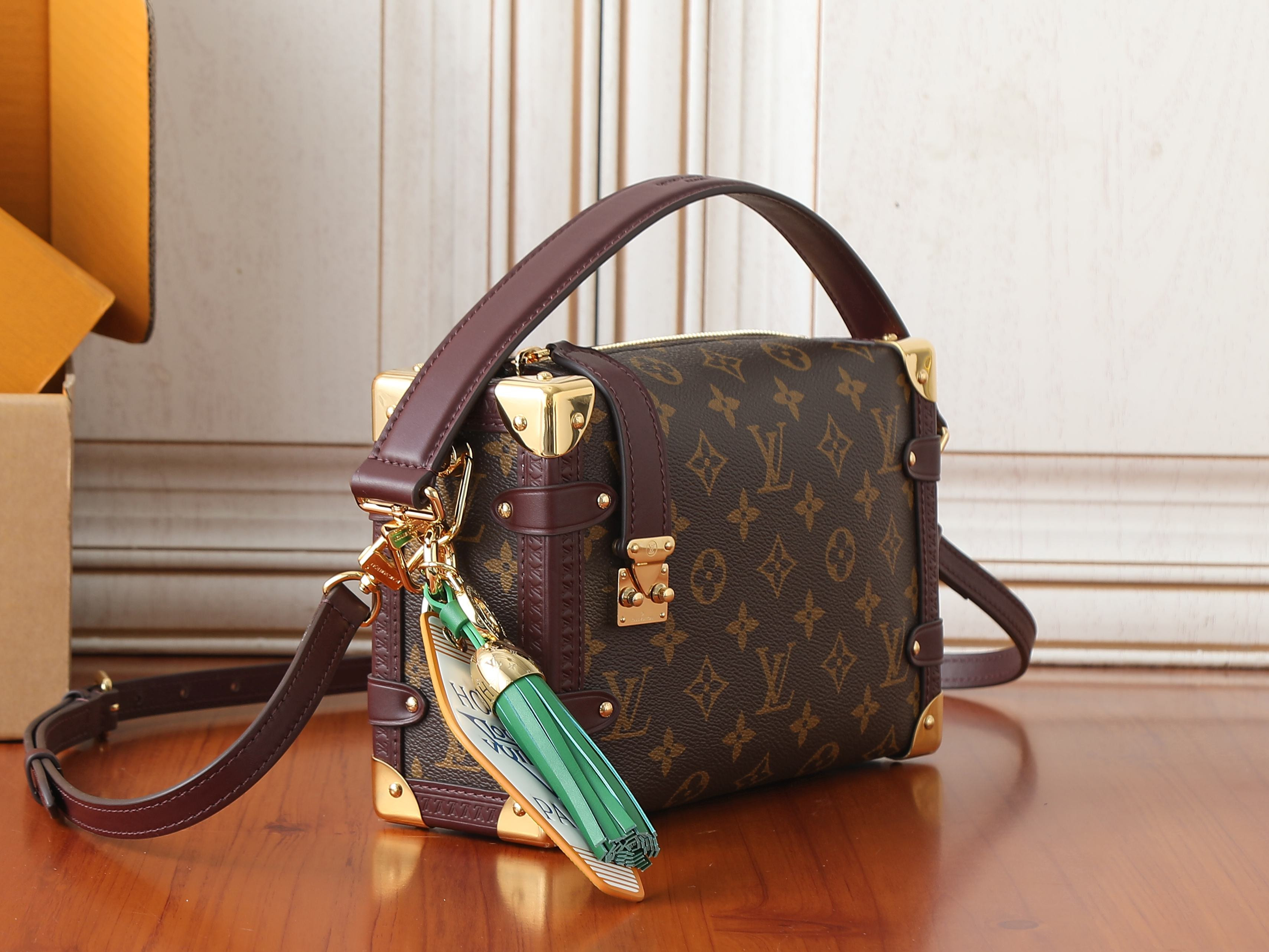 LV Side Trunk MM M28569 23.5x16x8.5cm