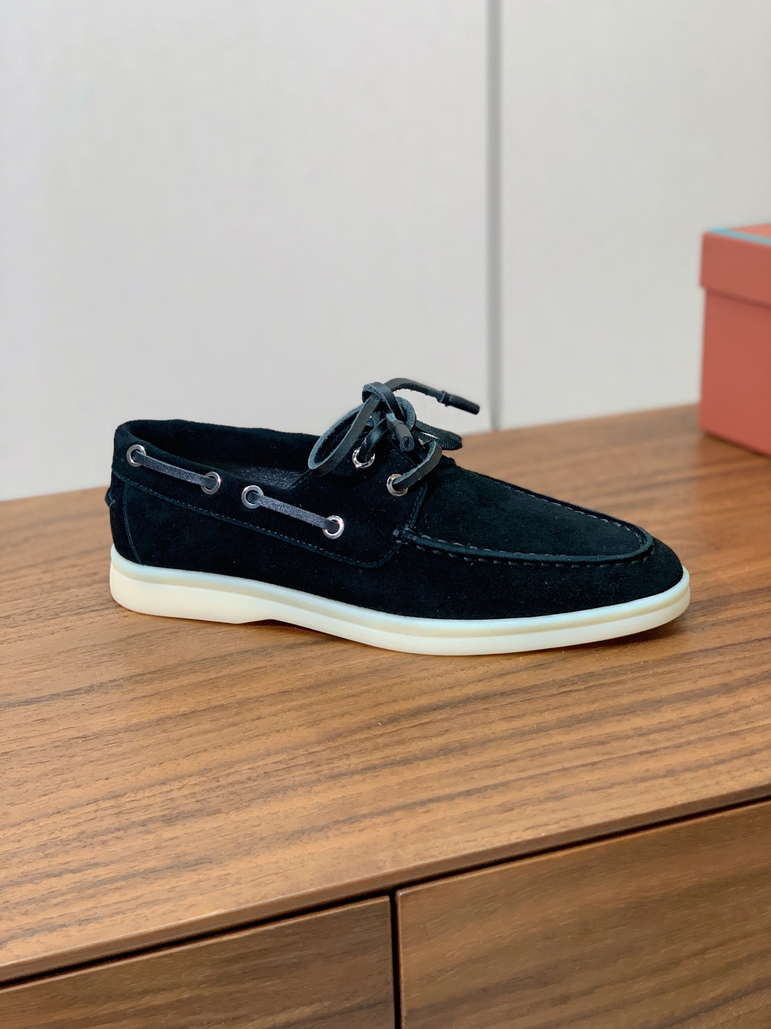 ua L**o p*ana summer walk loafers