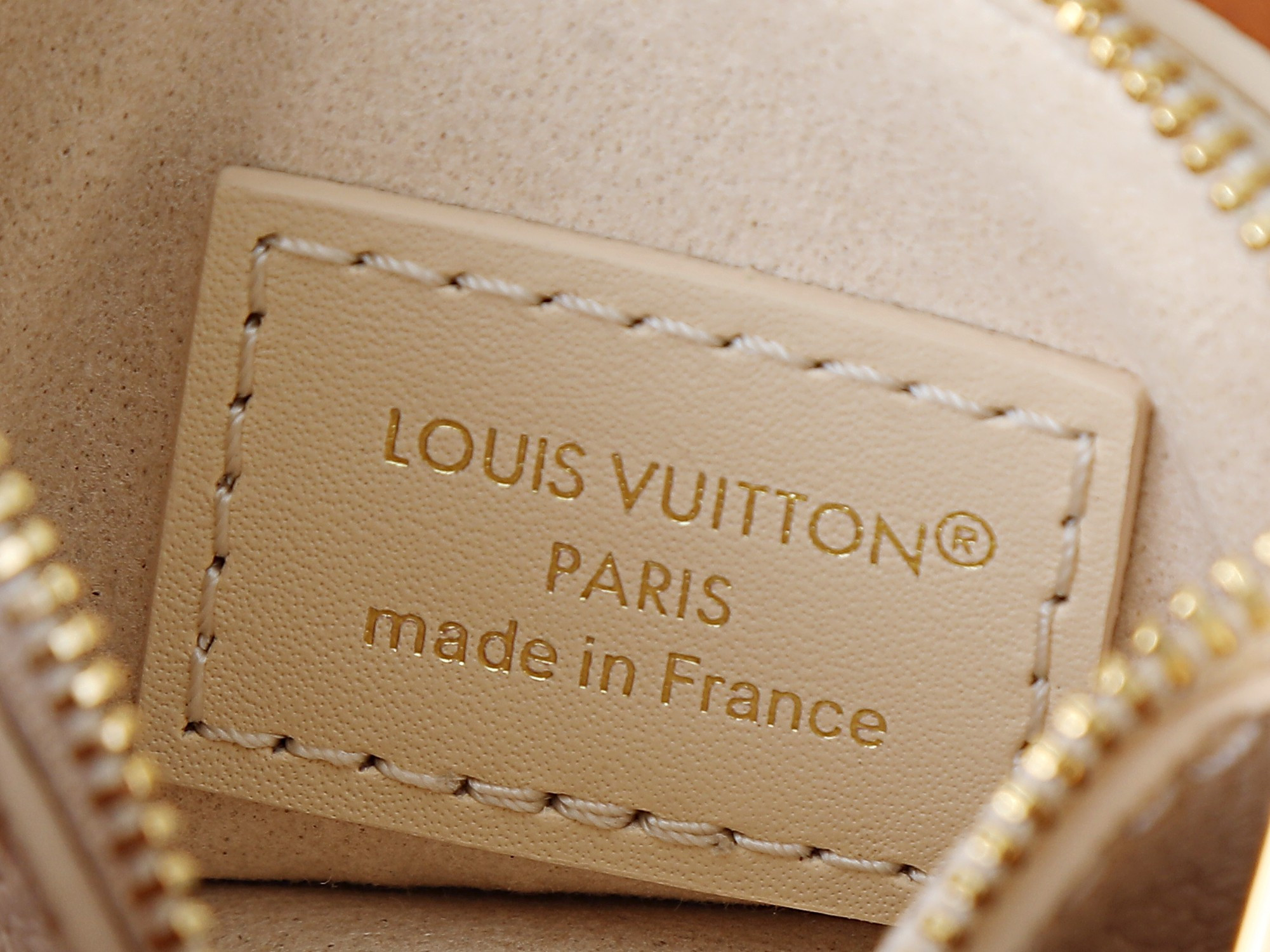 LV All In BB M2A356 16x18x12cm