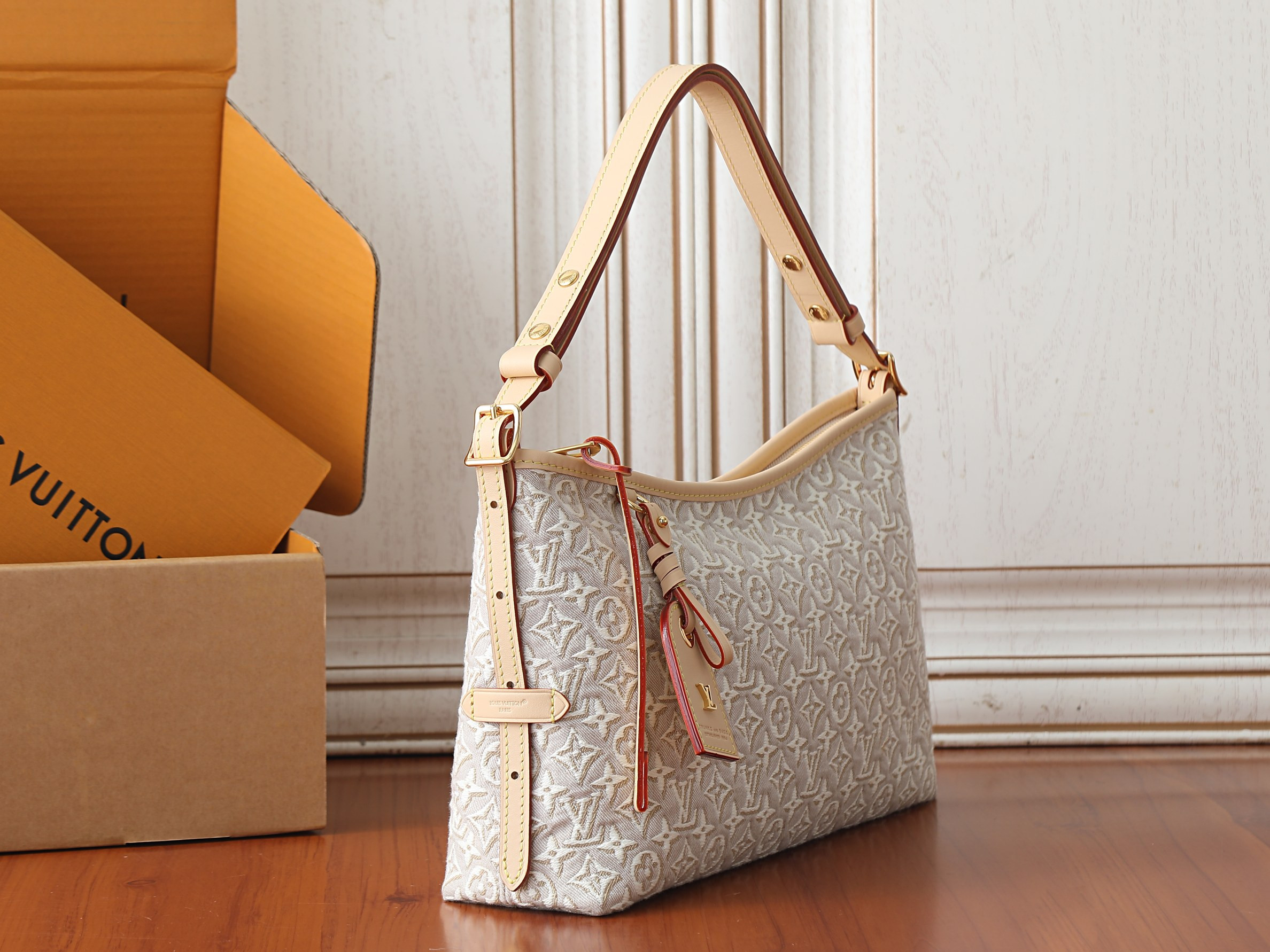 LV Carryall East-West M2A136 36x19x10cm
