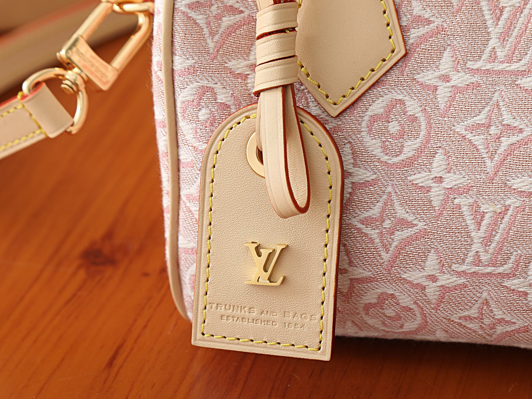 LV Speedy Bandoulière 20 M2A039 20.5x13.5x12cm