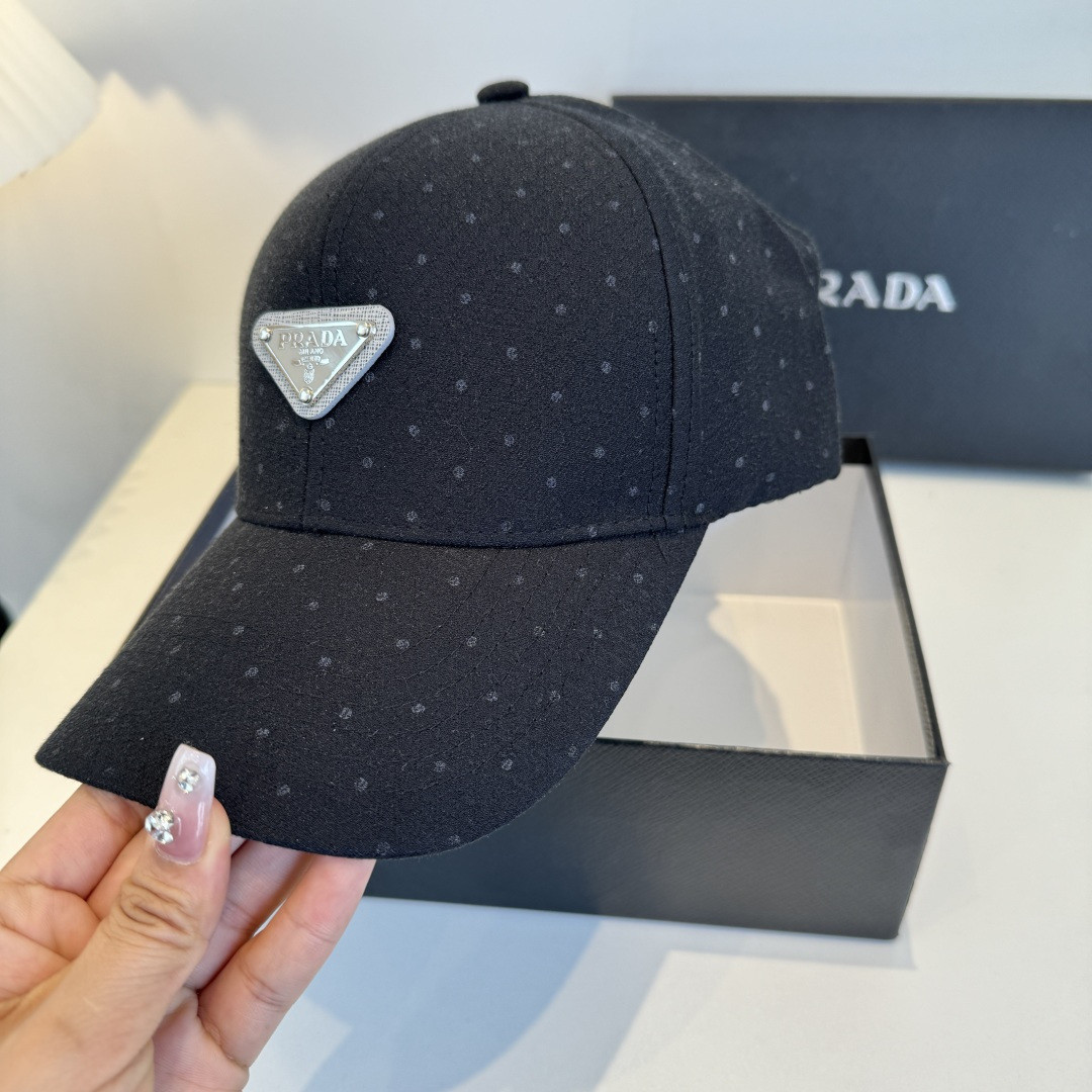 Pra*a baseball cap