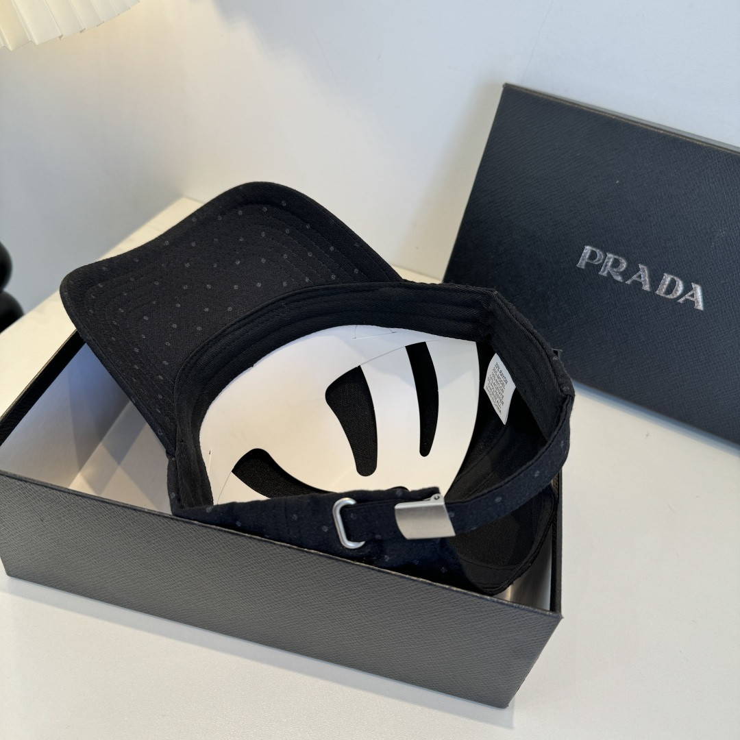 Pra*a baseball cap