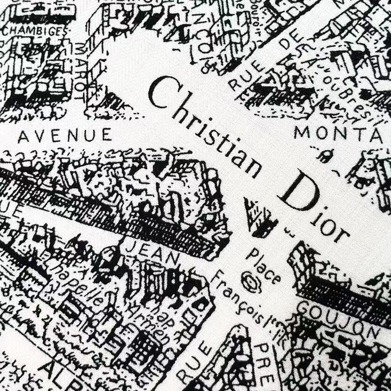D*or silk scarf 110x110cm