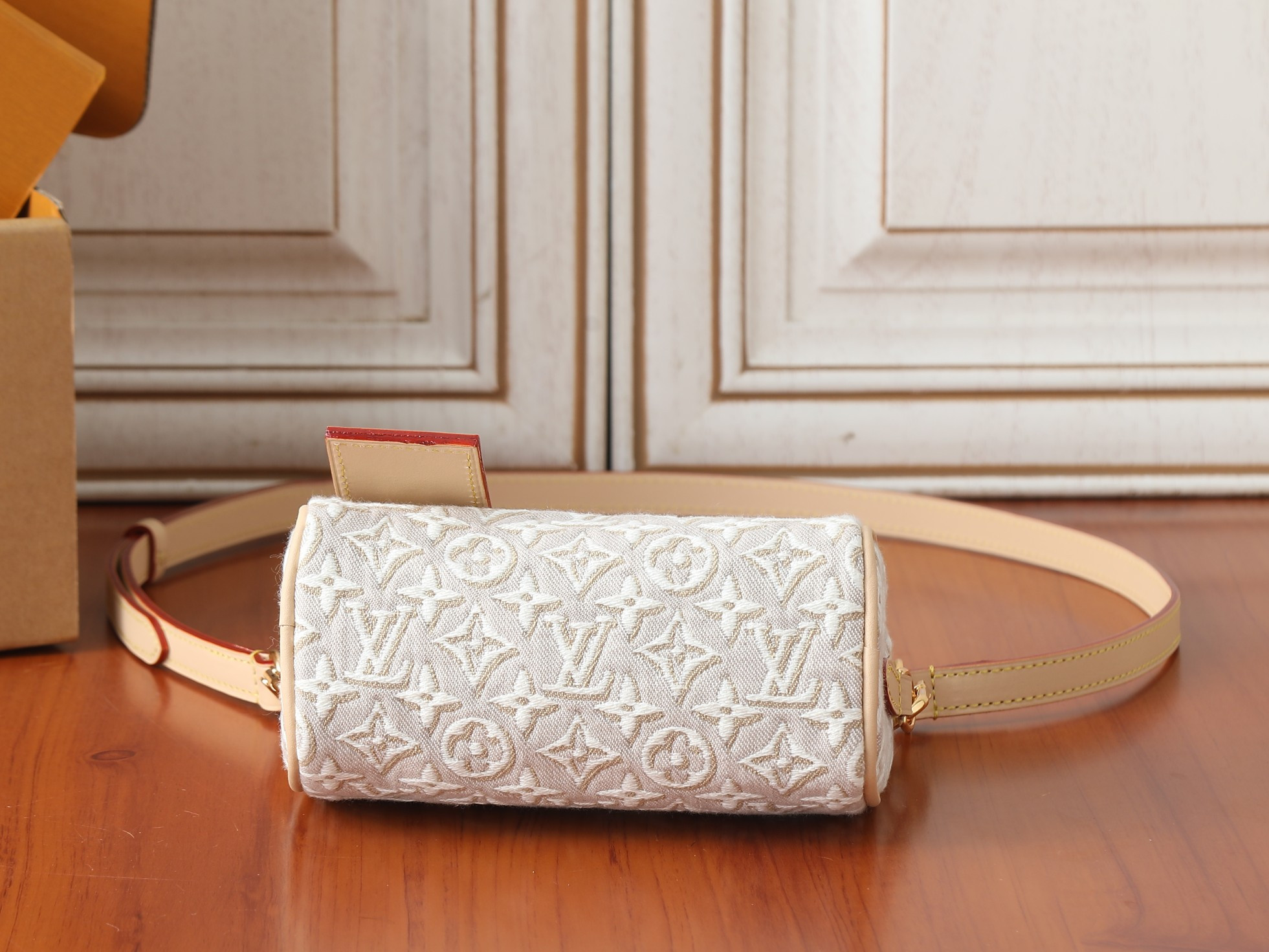 LV Nano Speedy M28502 16x10x7.5cm