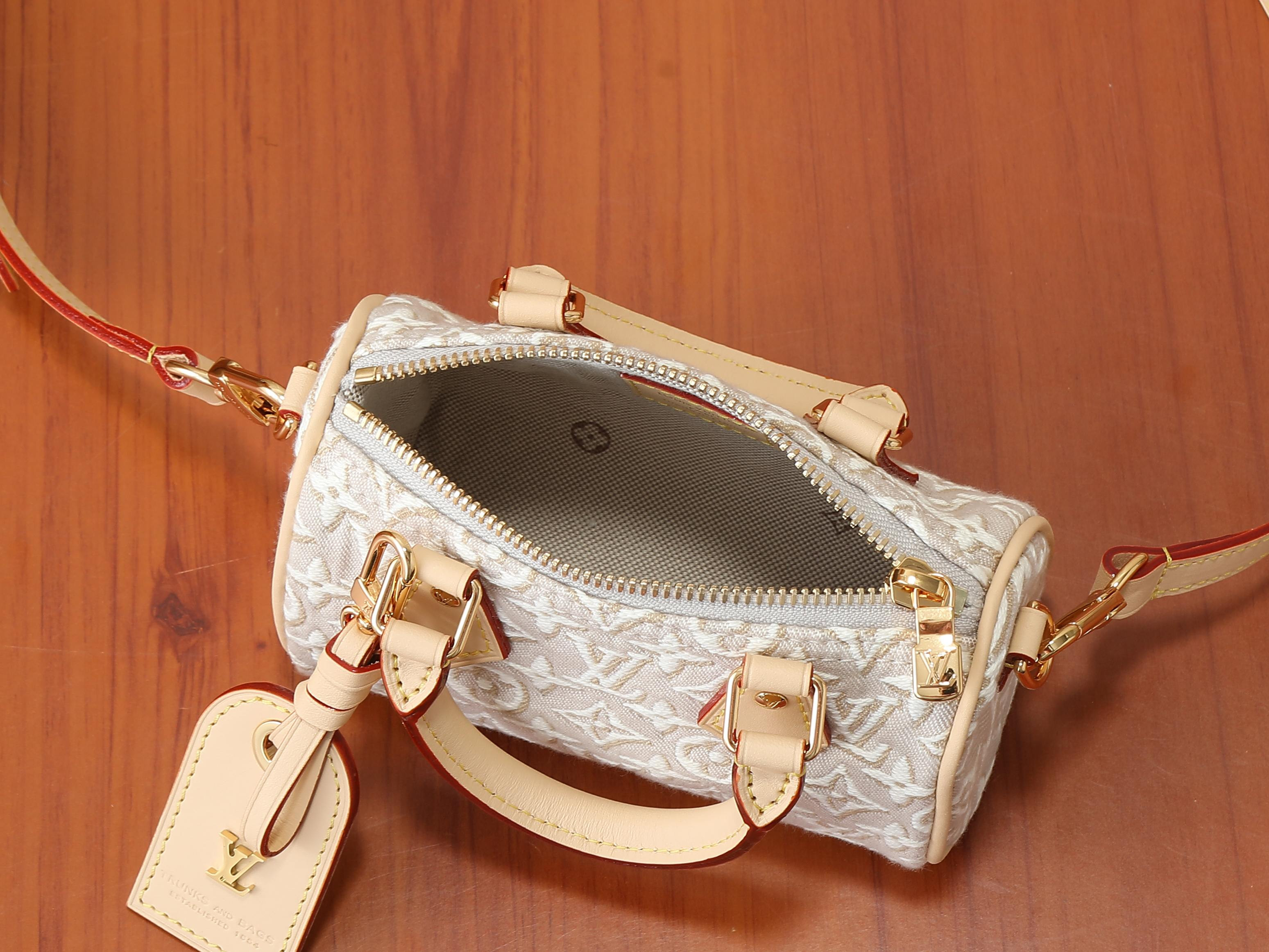 LV Nano Speedy M28502 16x10x7.5cm
