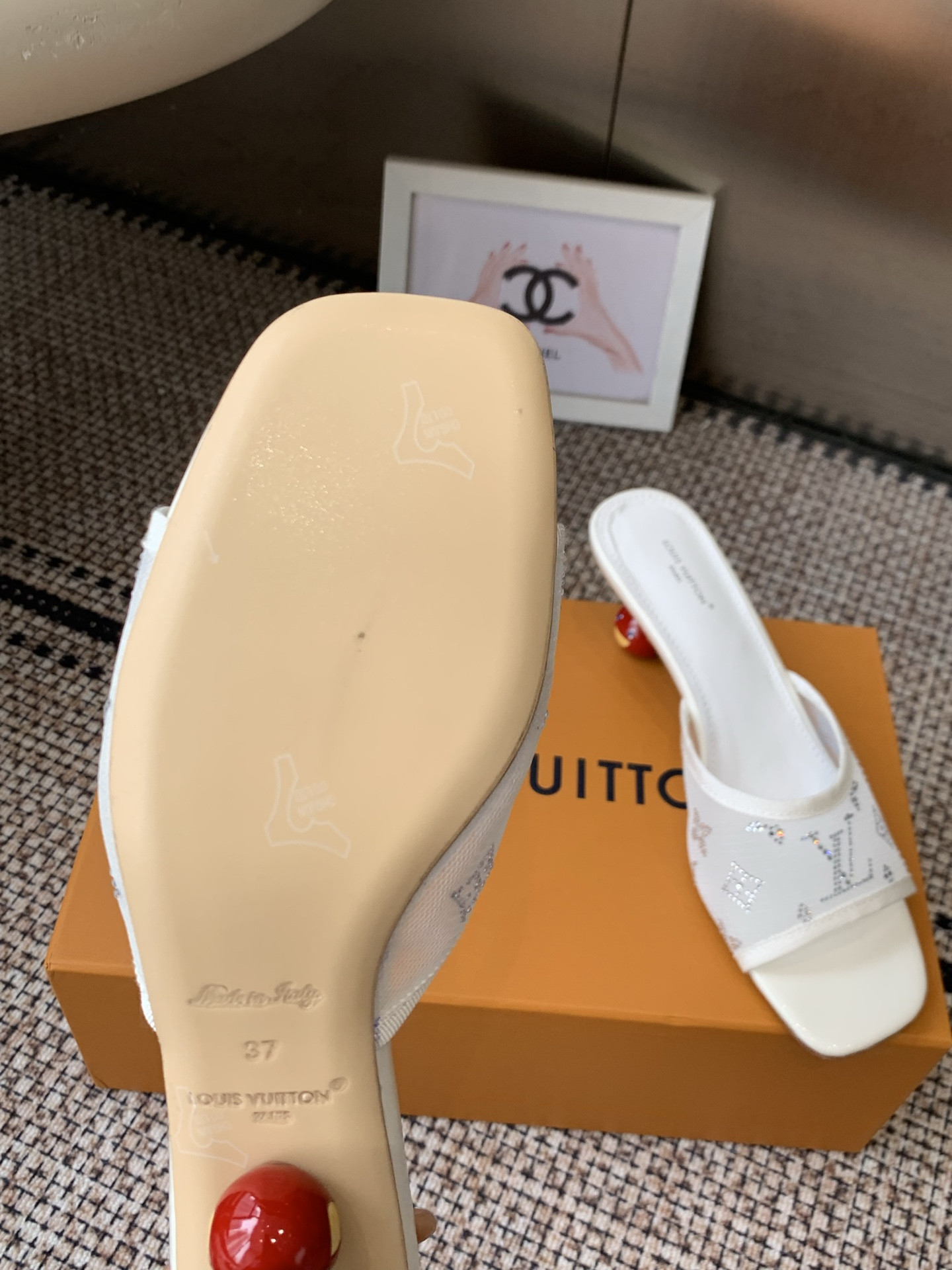 UA LV x TM Gala Mule