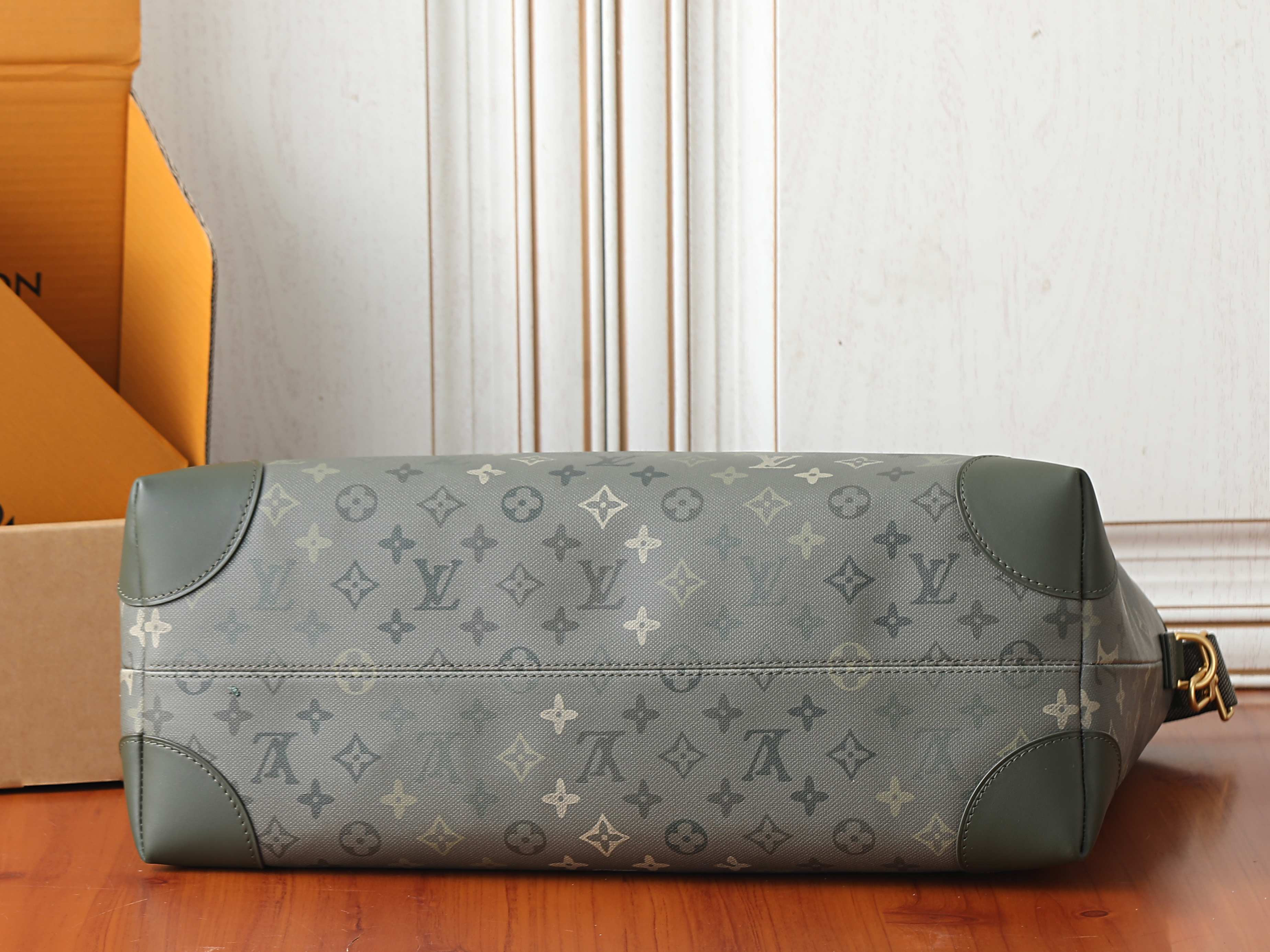 LV Uptown Tote M29269 55x35x19cm