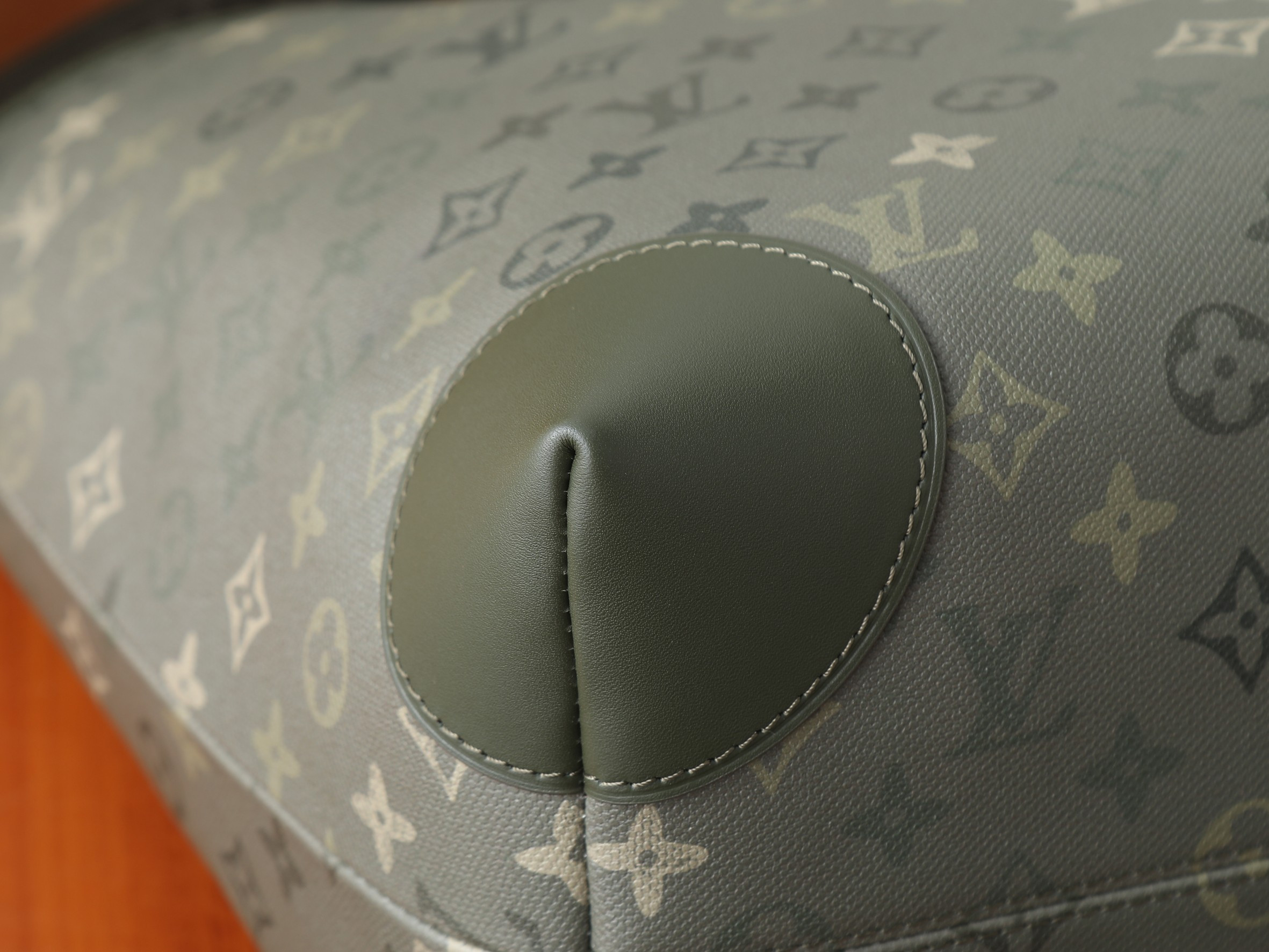 LV Uptown Tote M29269 55x35x19cm