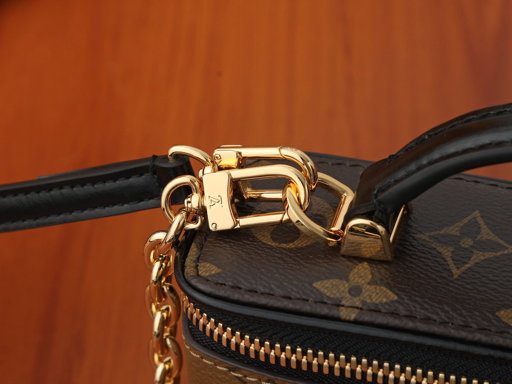 LV Vanity Pouch Trunk M29548 20x10x5.5cm