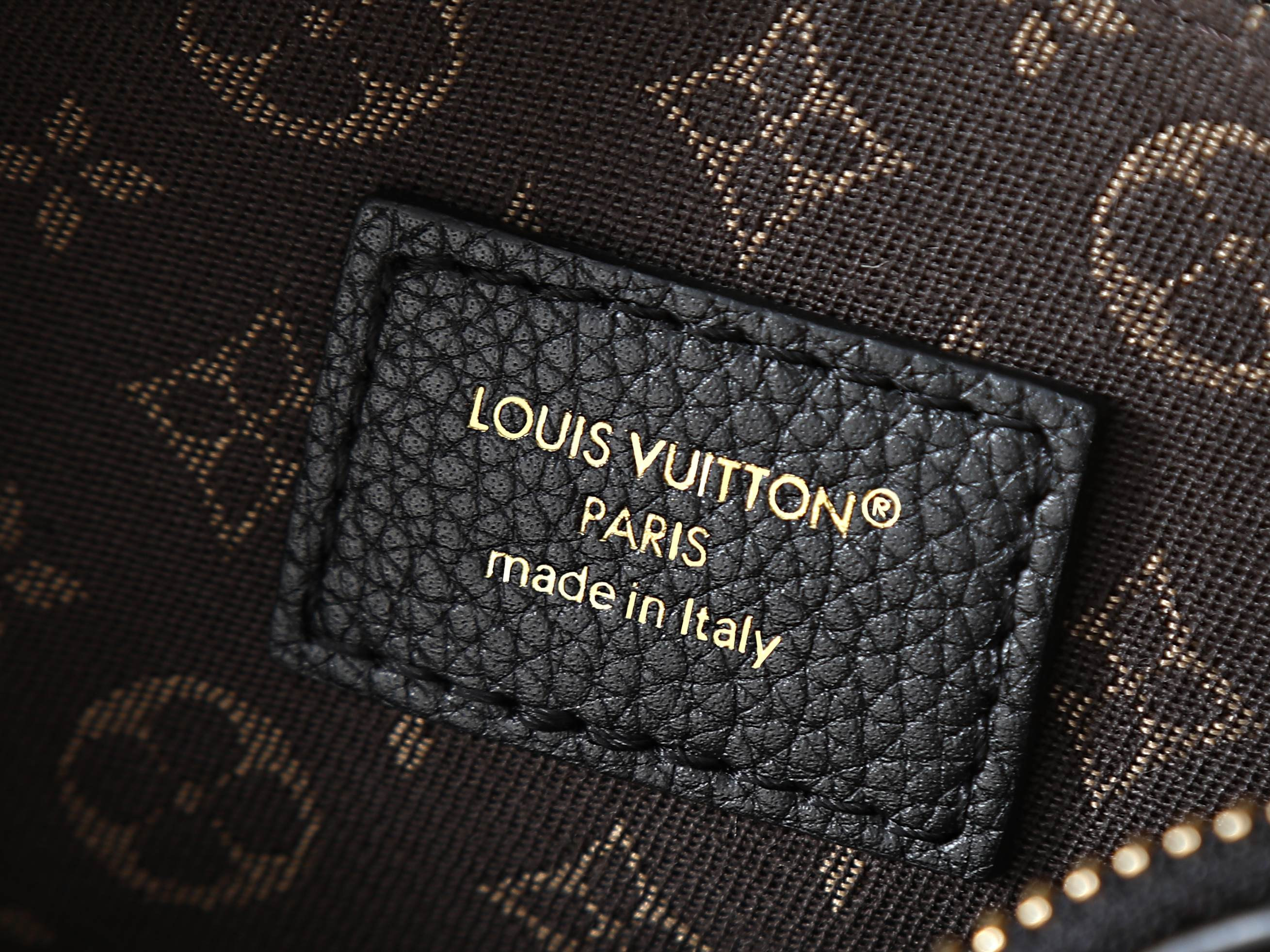 LV Multipass Mini M2A840 17.5x18x9.5cm
