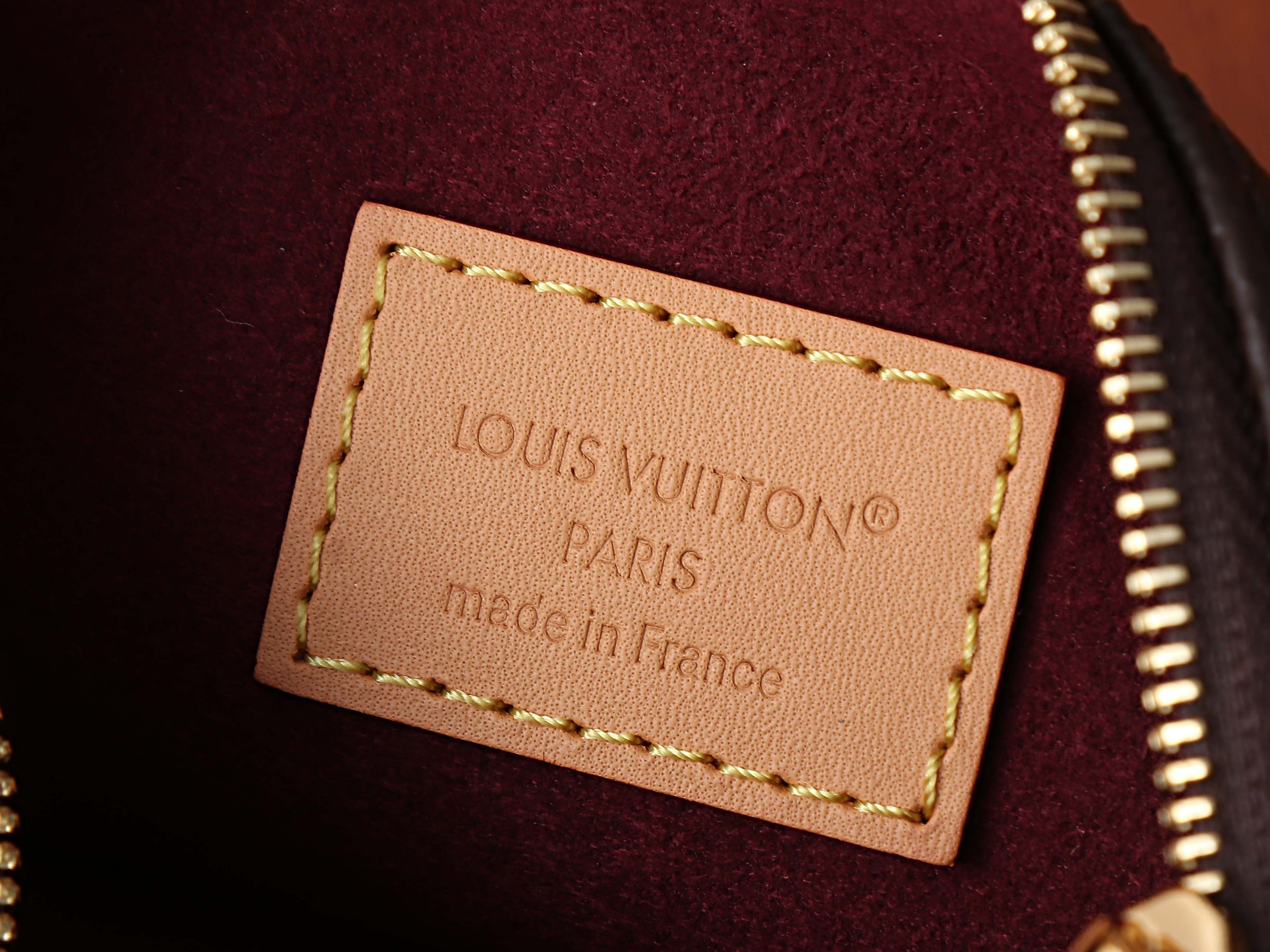 LV All In MM M29628 21x24x16cm