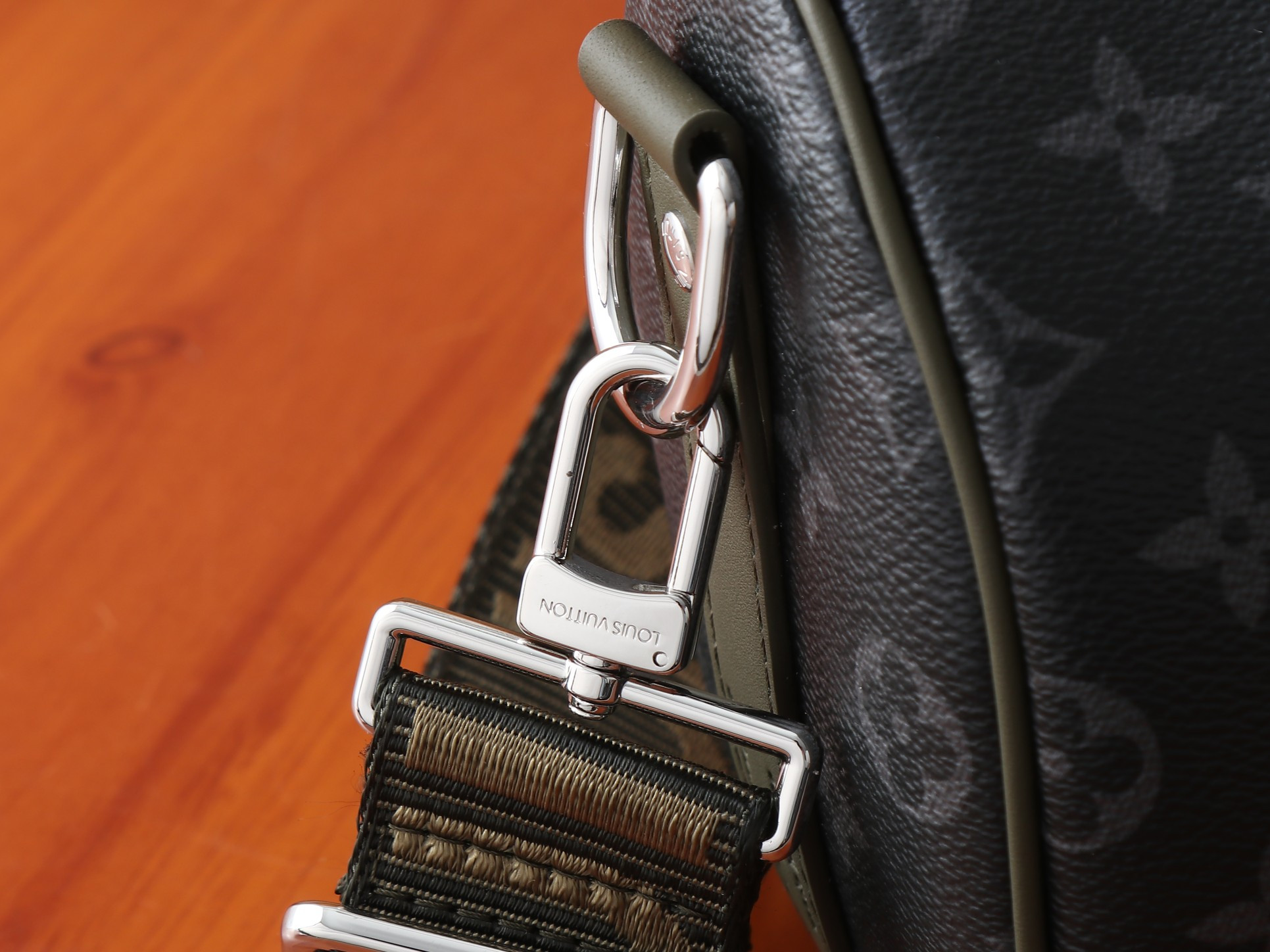 LV Keepall Shoulder Strap 25 M28638 25x15x11cm