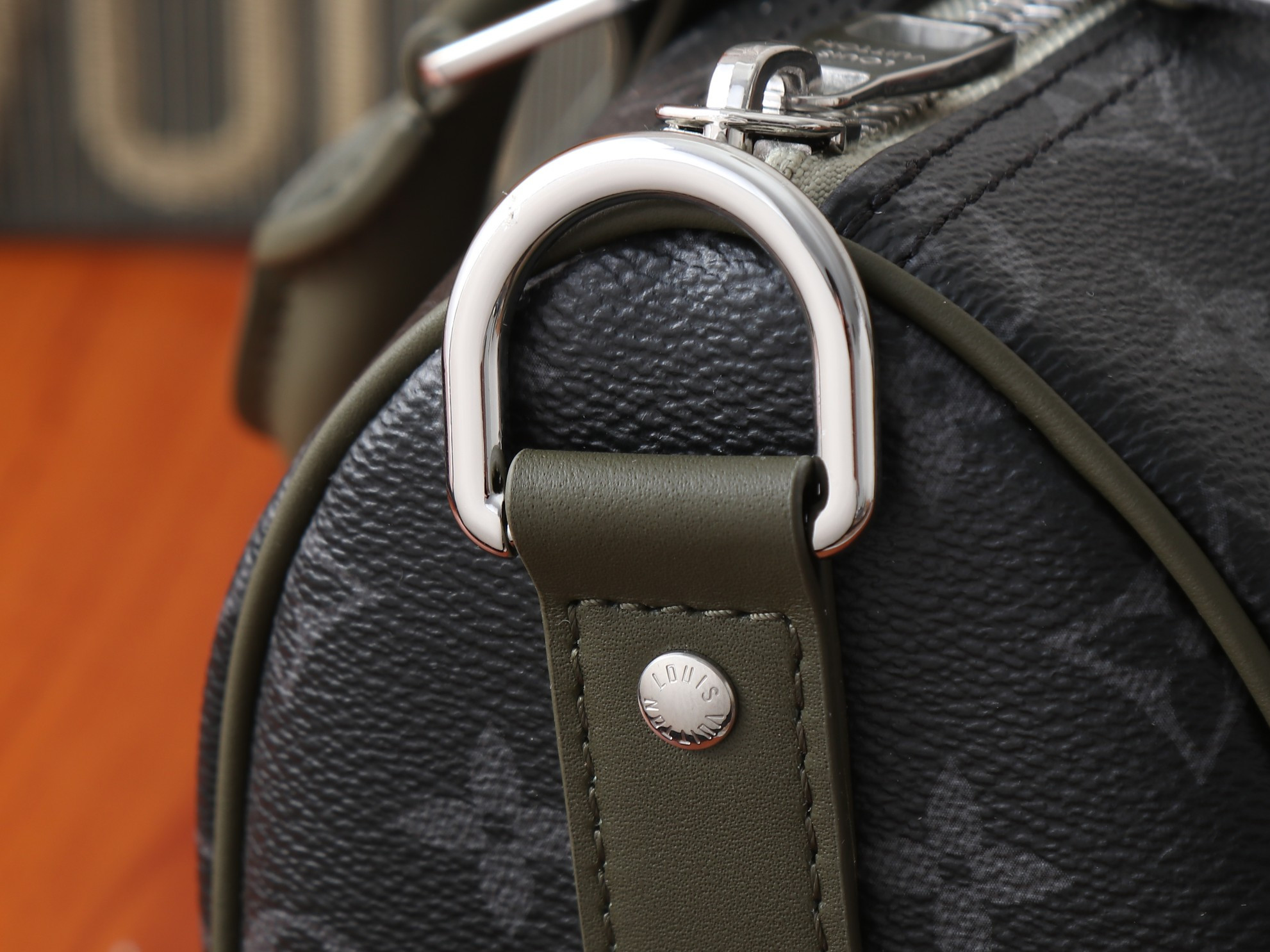 LV Keepall Shoulder Strap 25 M28638 25x15x11cm