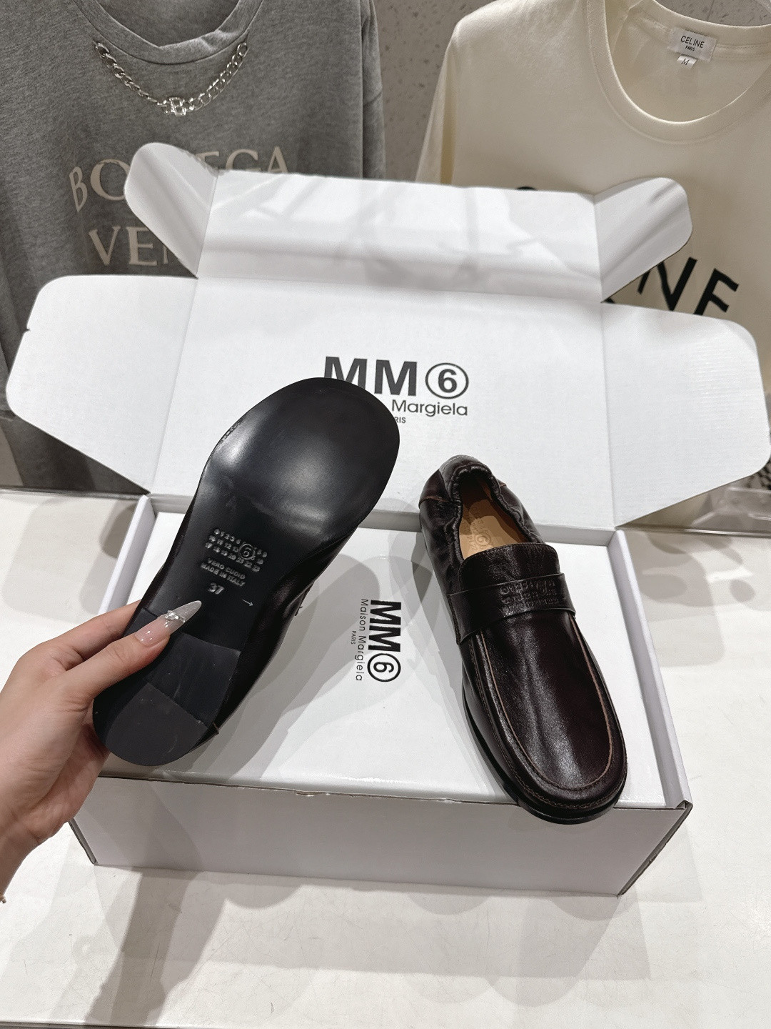ua ma*s*n Ma*i*la swing-toe leather loafers