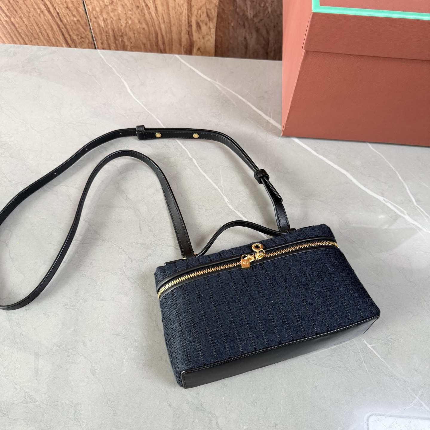 L**o p*ana extra pocket l19 deep blue 11 x 19 x 6.5 cm