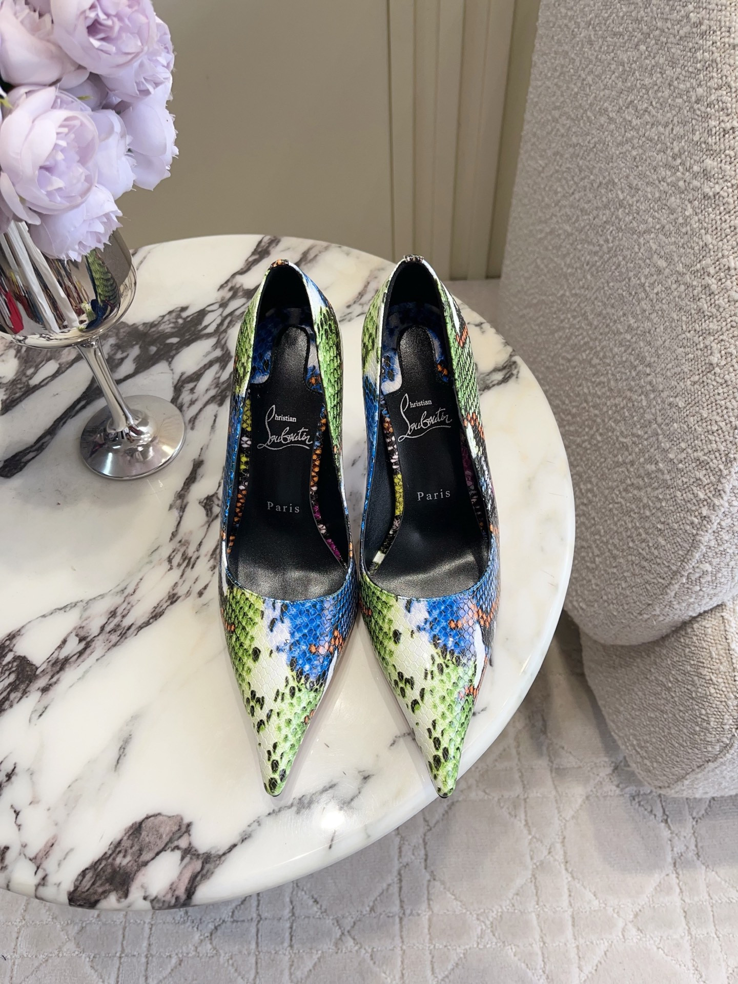 ua Ch**an louboutin so kate pumps 10cm heel
