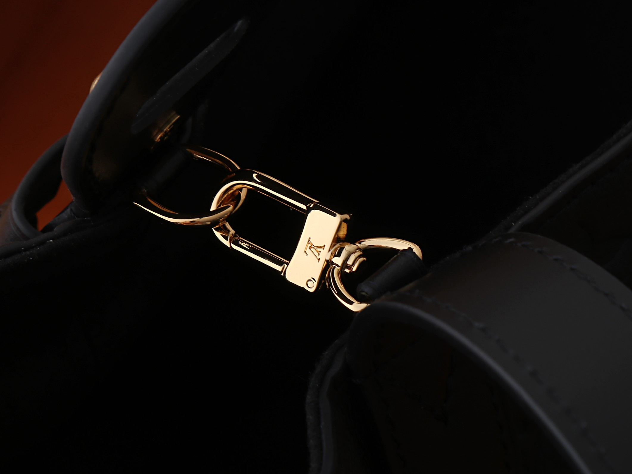 LV All In MM M29090 21x24x16cm