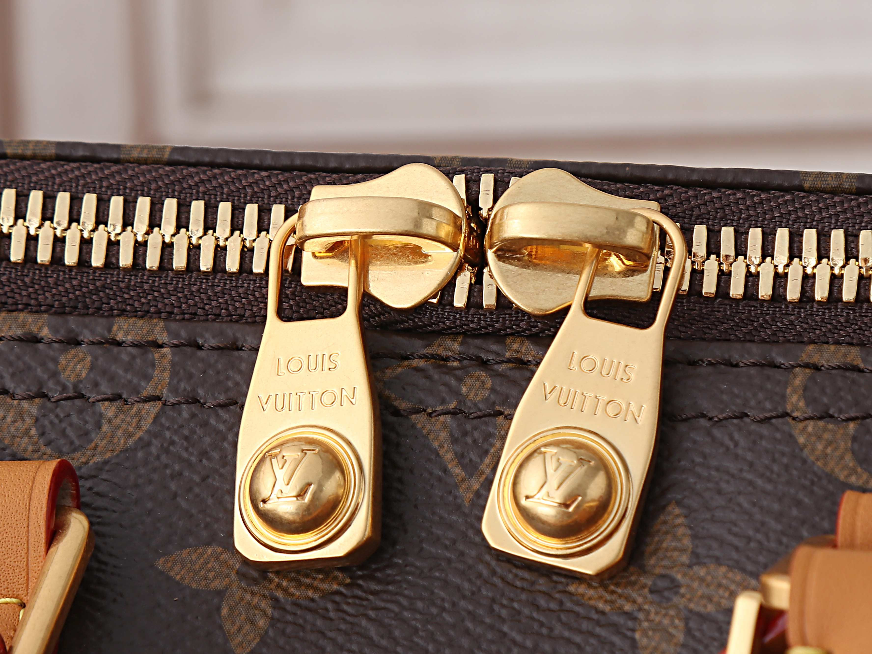 LV Keepall Shoulder Strap 35 M2A210 34x21x16cm