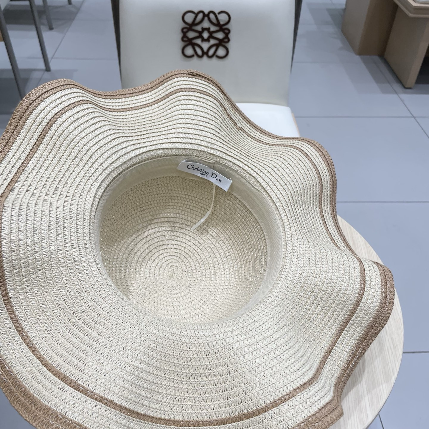 D*or straw hat 57cm head circumference